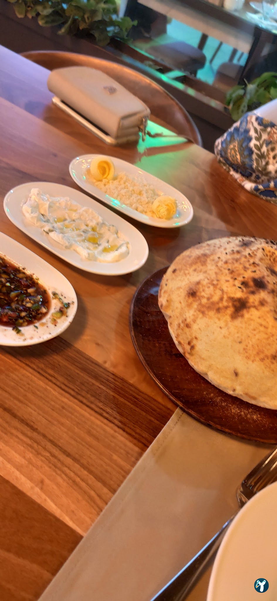 2 Ahmet Restaurant