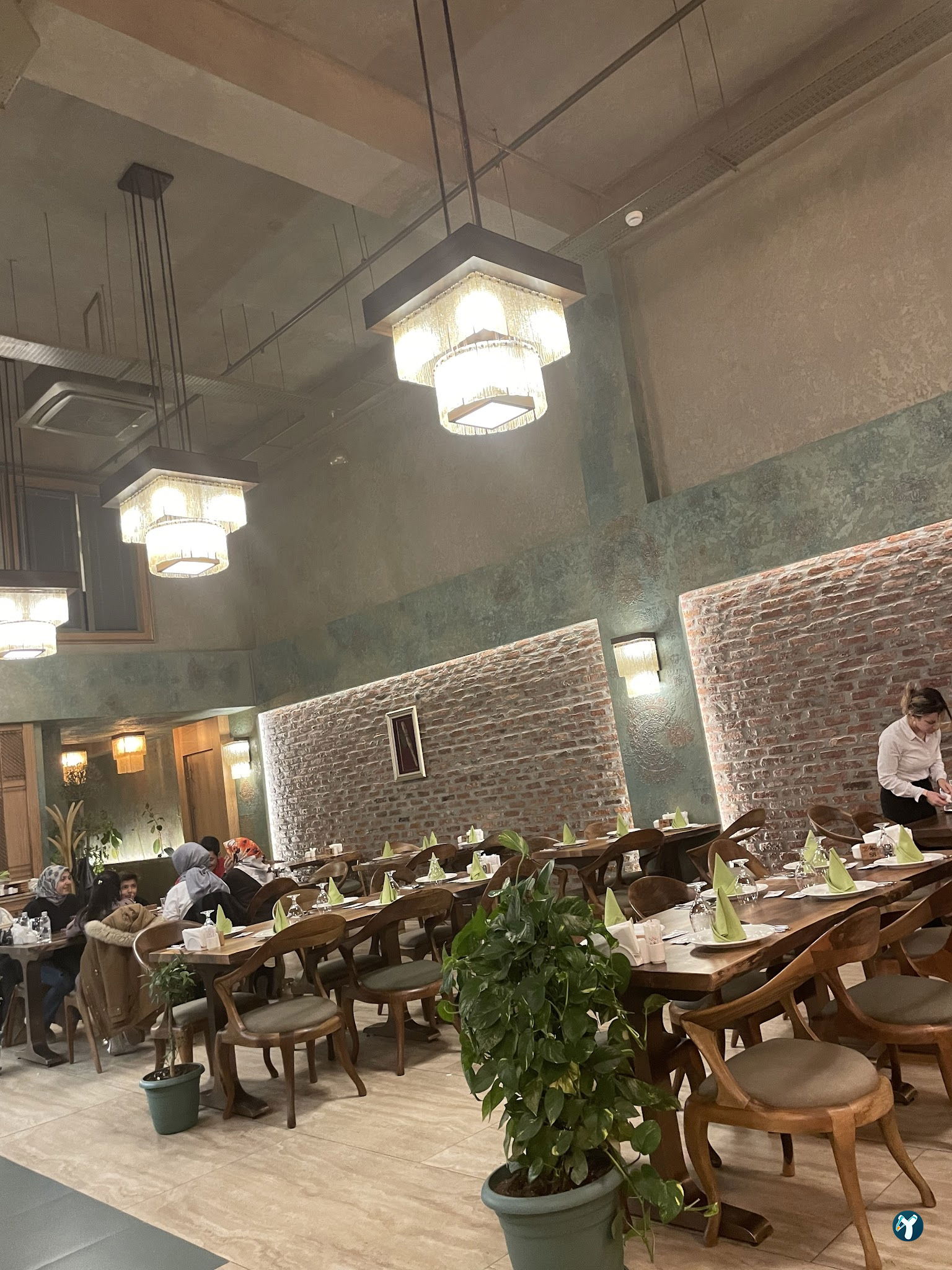 2 Ahmet Restaurant