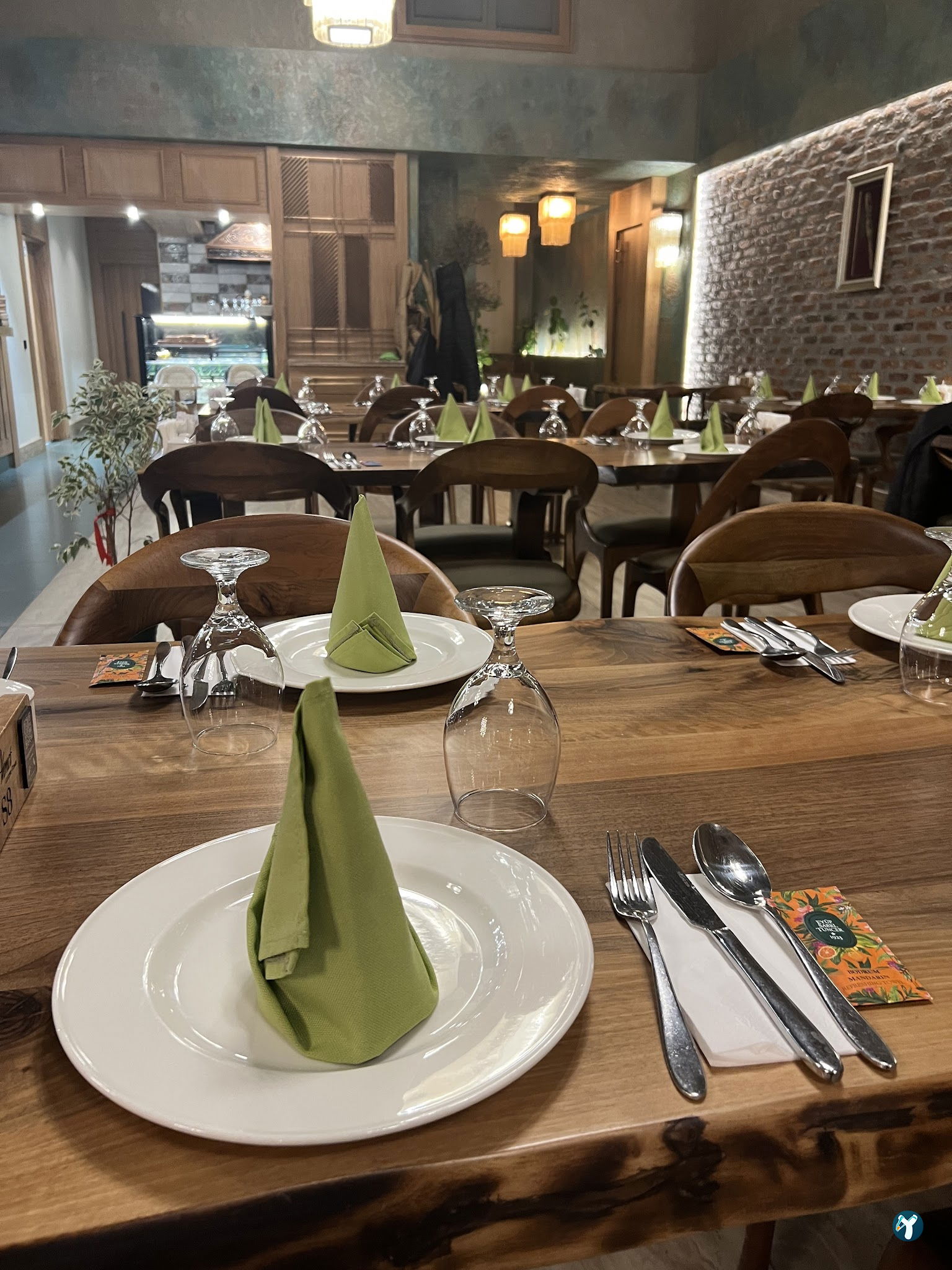 2 Ahmet Restaurant