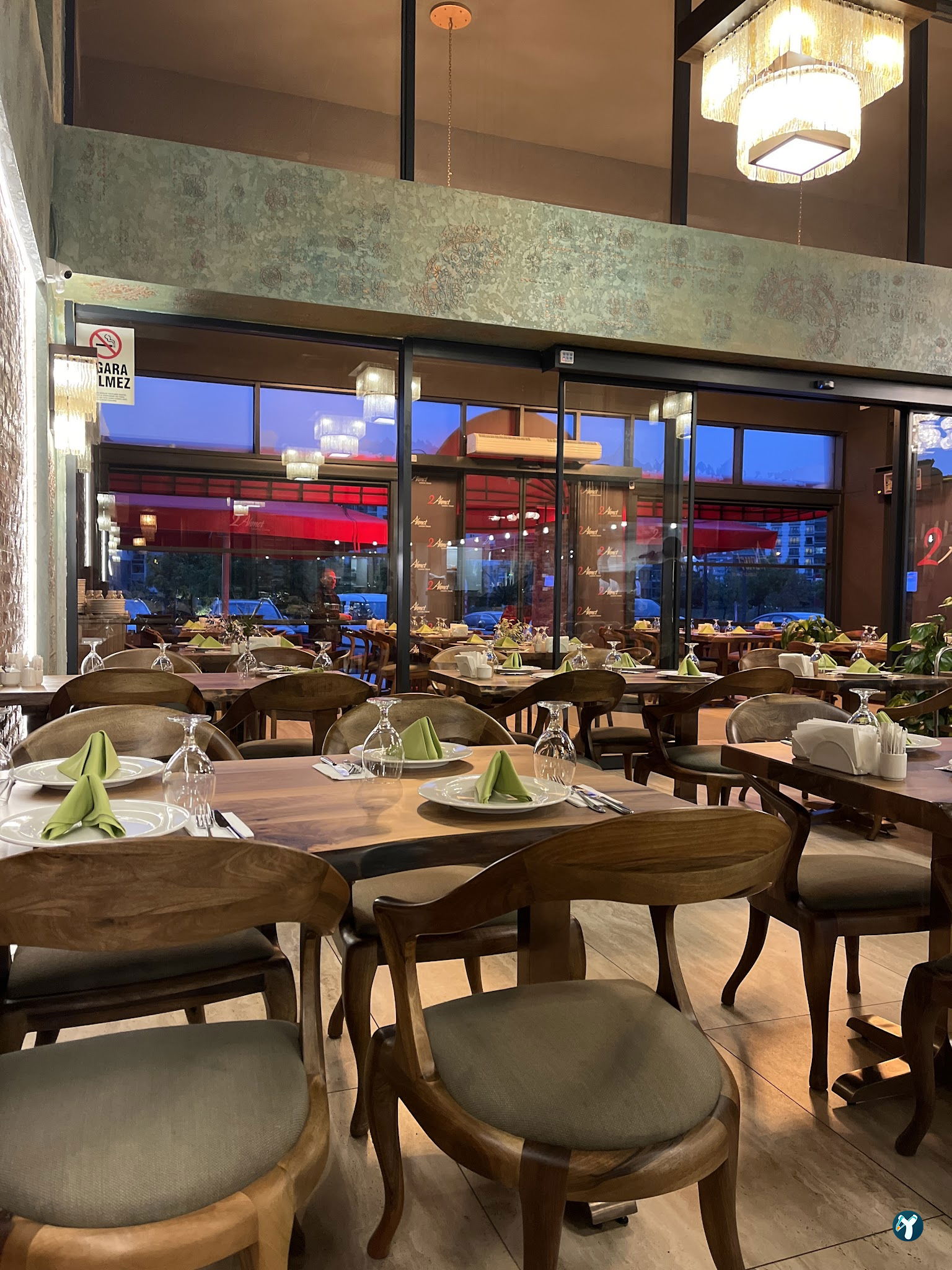 2 Ahmet Restaurant