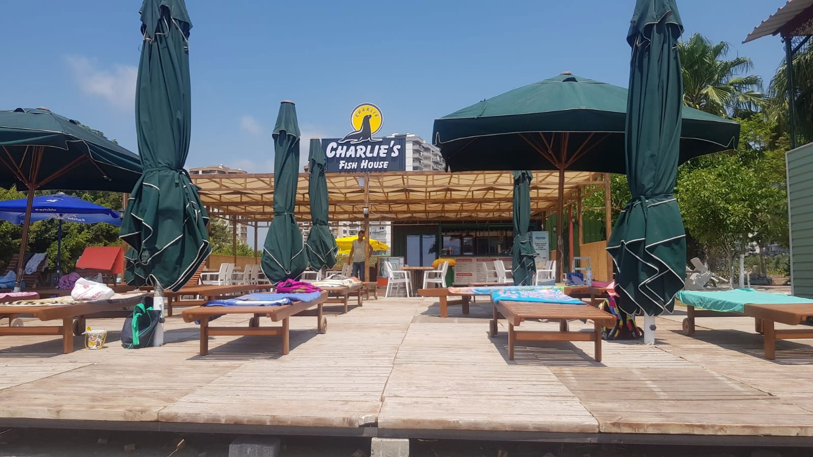 Gi̇li̇ndi̇res Restaurant