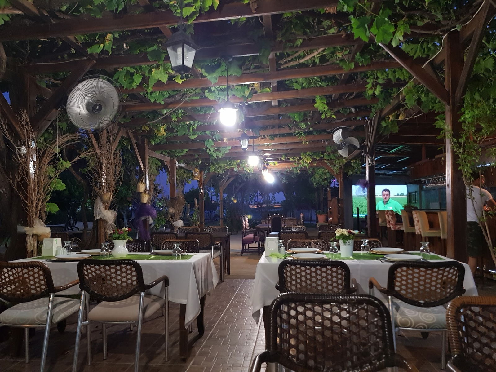 Gi̇li̇ndi̇res Restaurant