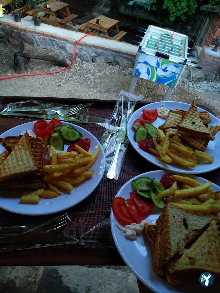 Ceviz Cafe & Kahvaltı Evi