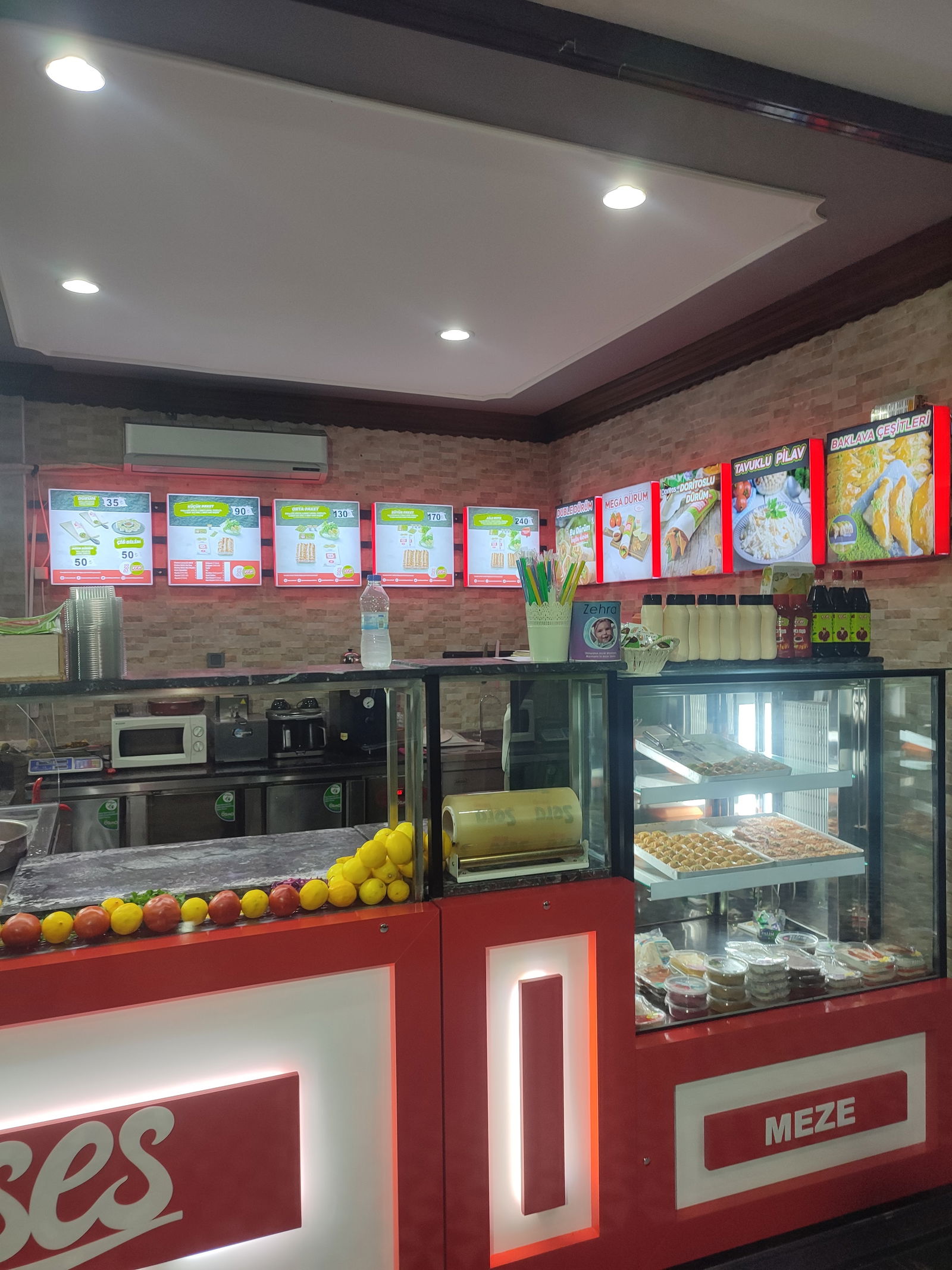 Meşhur Adıyaman Çiğköftecisi Ömer Aybak