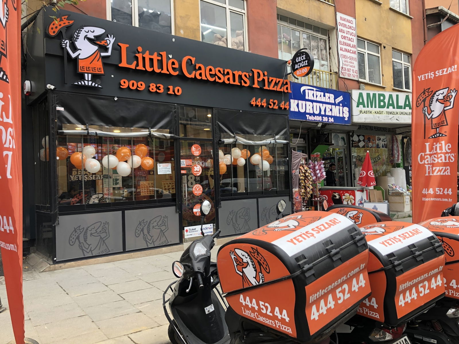 Little Caesars Sultanbeyli Şubesi