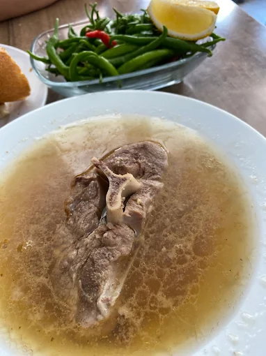 Çavuş ‘ Un Yeri Meşhur Muğla Kebabı Ve Köftesi