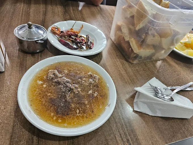 Çavuş ‘ Un Yeri Meşhur Muğla Kebabı Ve Köftesi