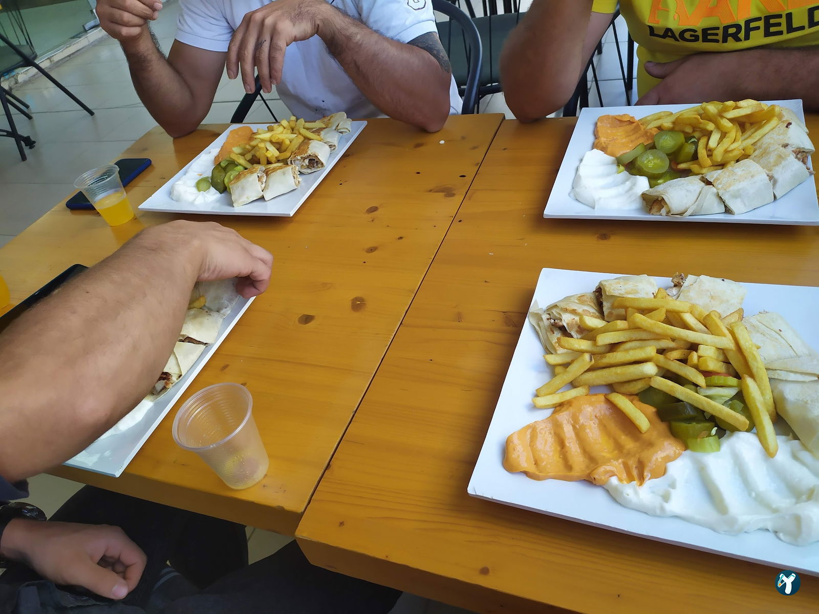 Raya Restaurant