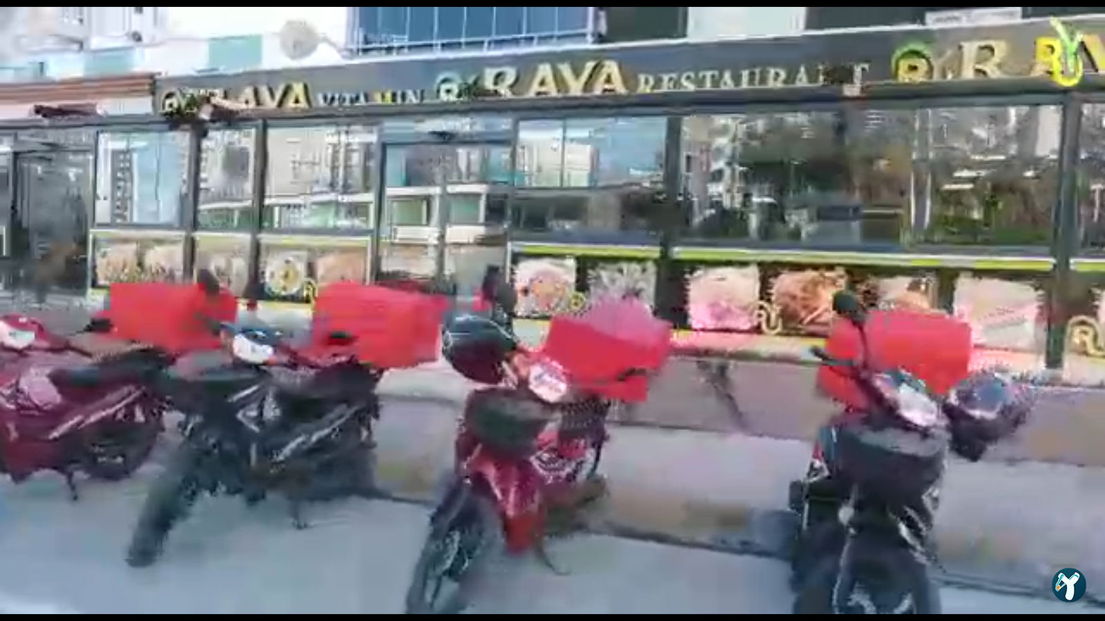 Raya Restaurant