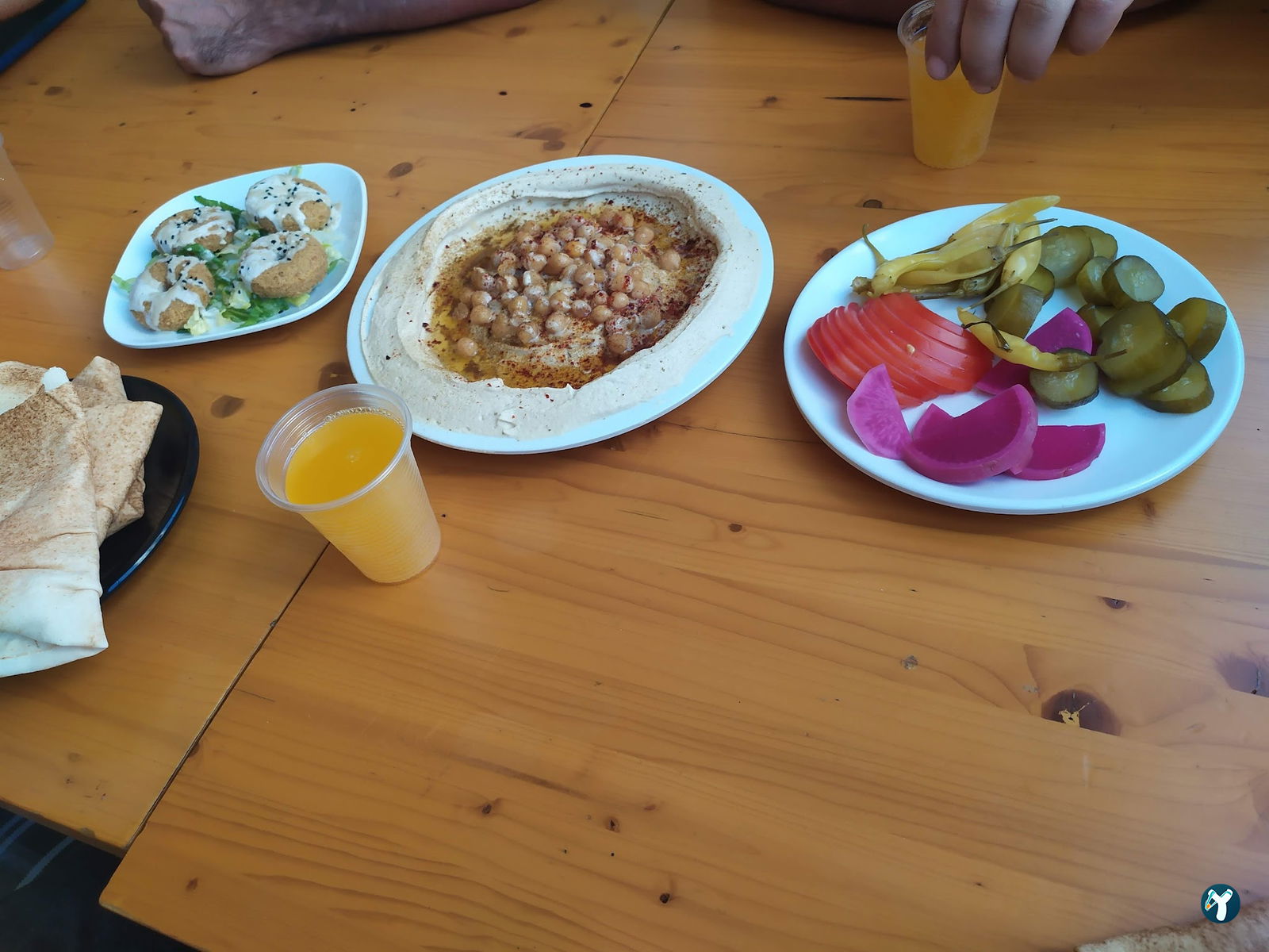 Raya Restaurant