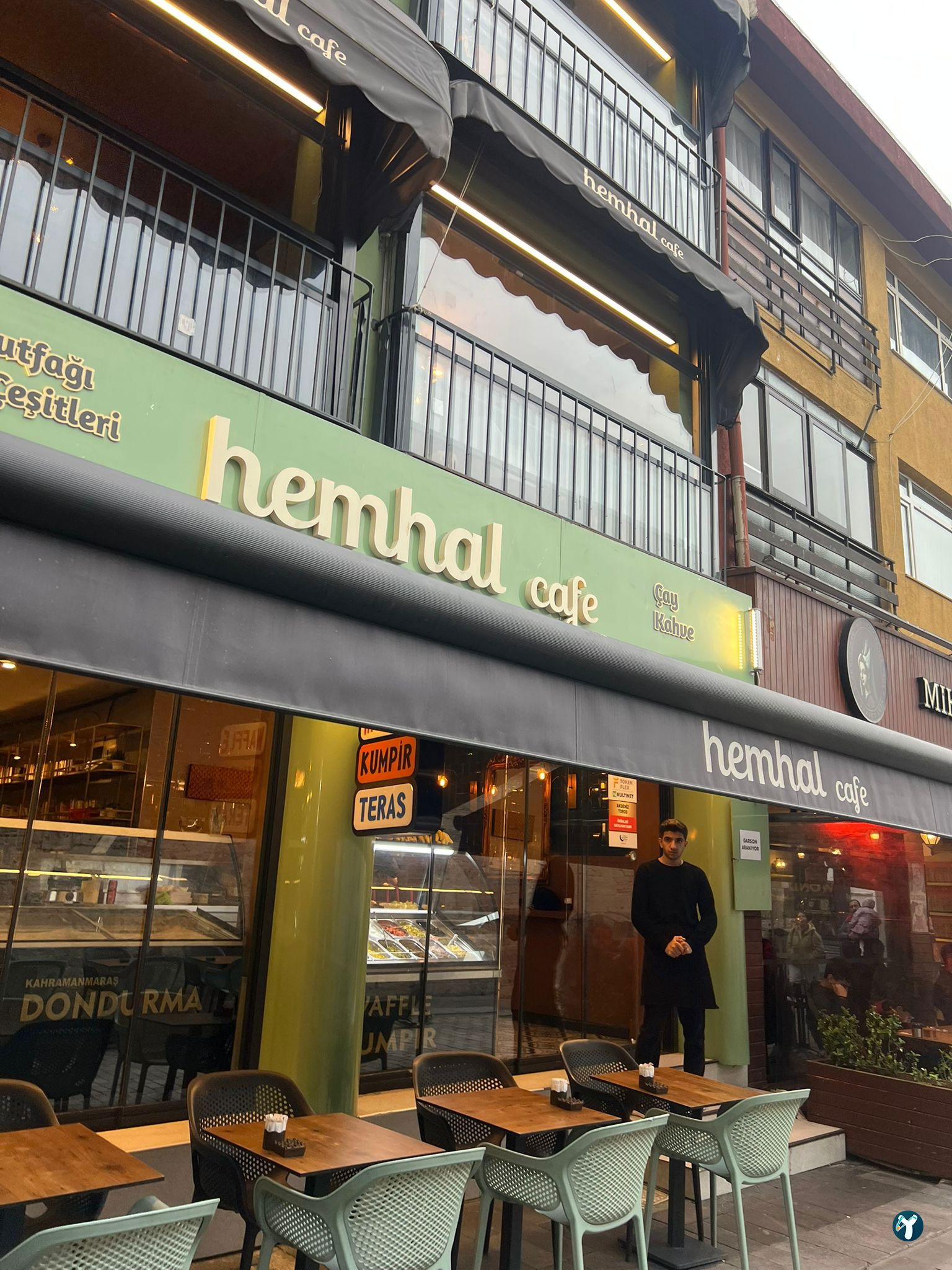Hemhal Cafe