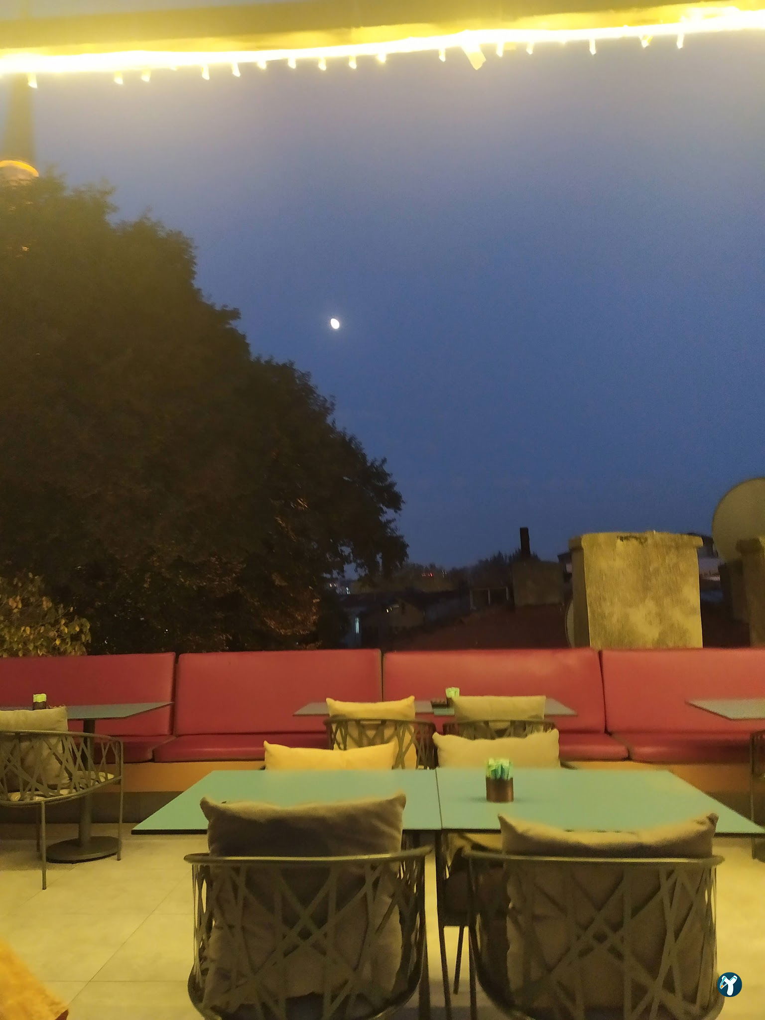 Hemhal Cafe