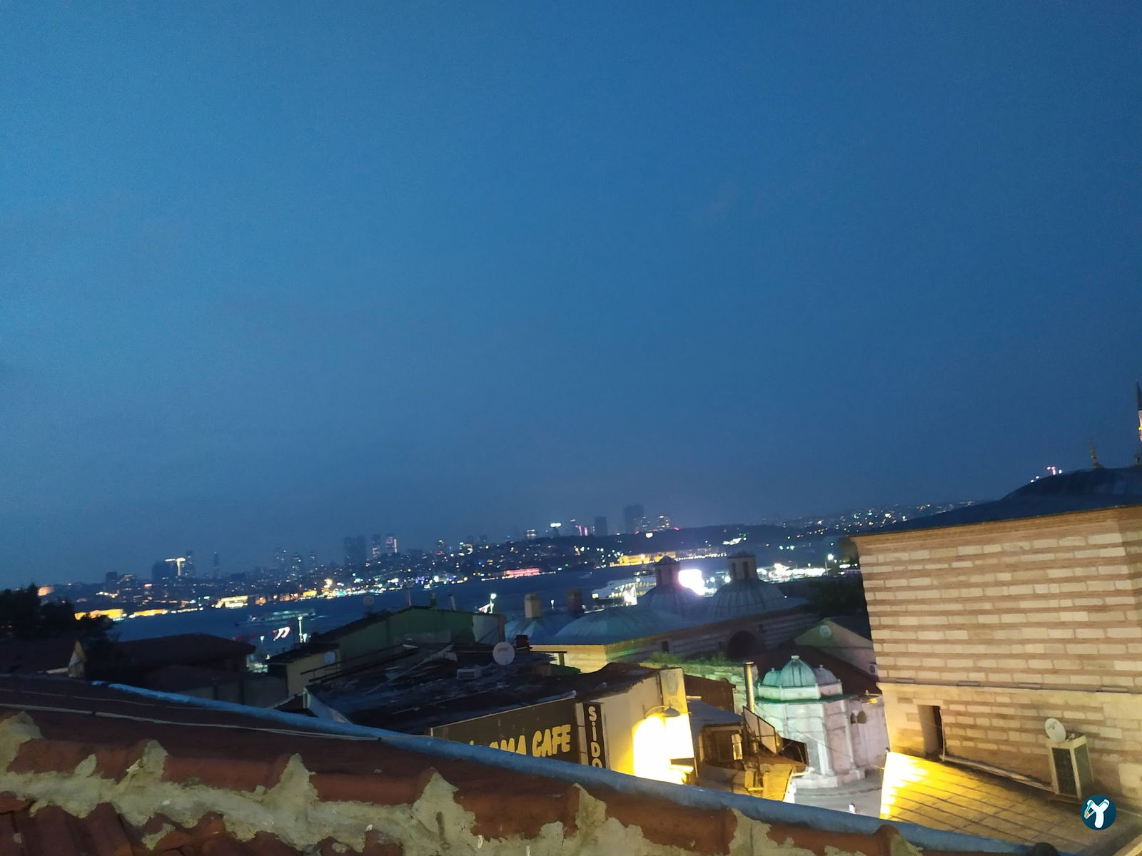 Hemhal Cafe