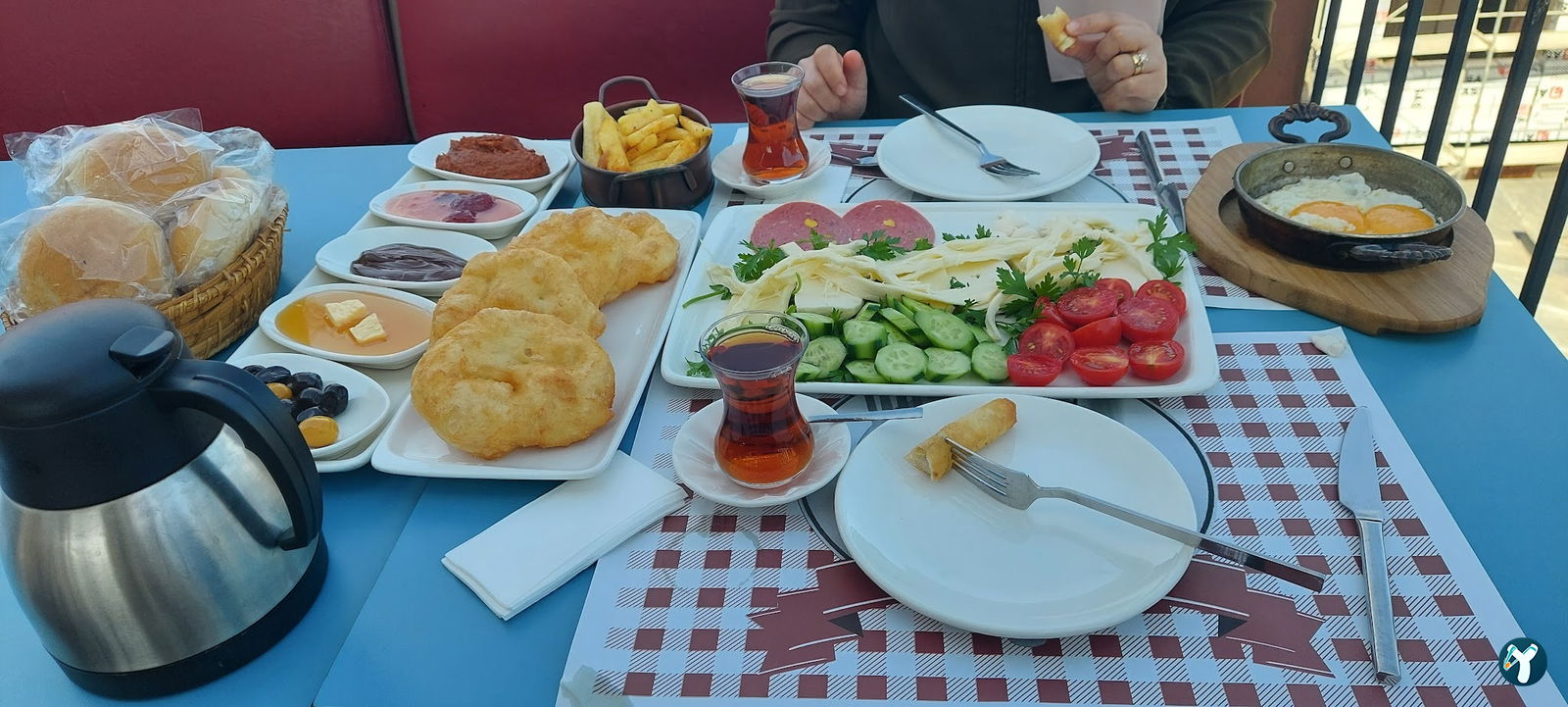 Hemhal Cafe