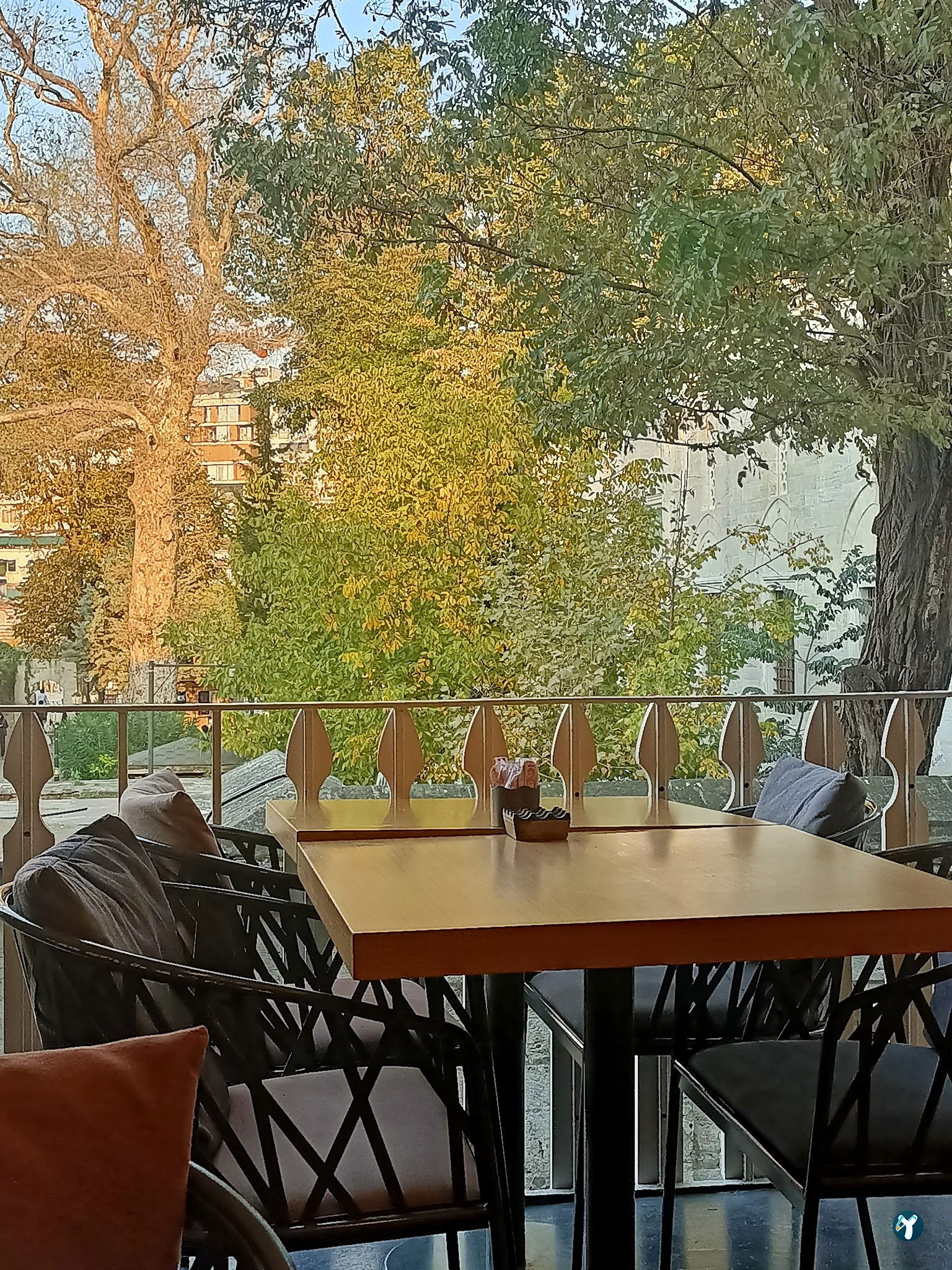 Hemhal Cafe