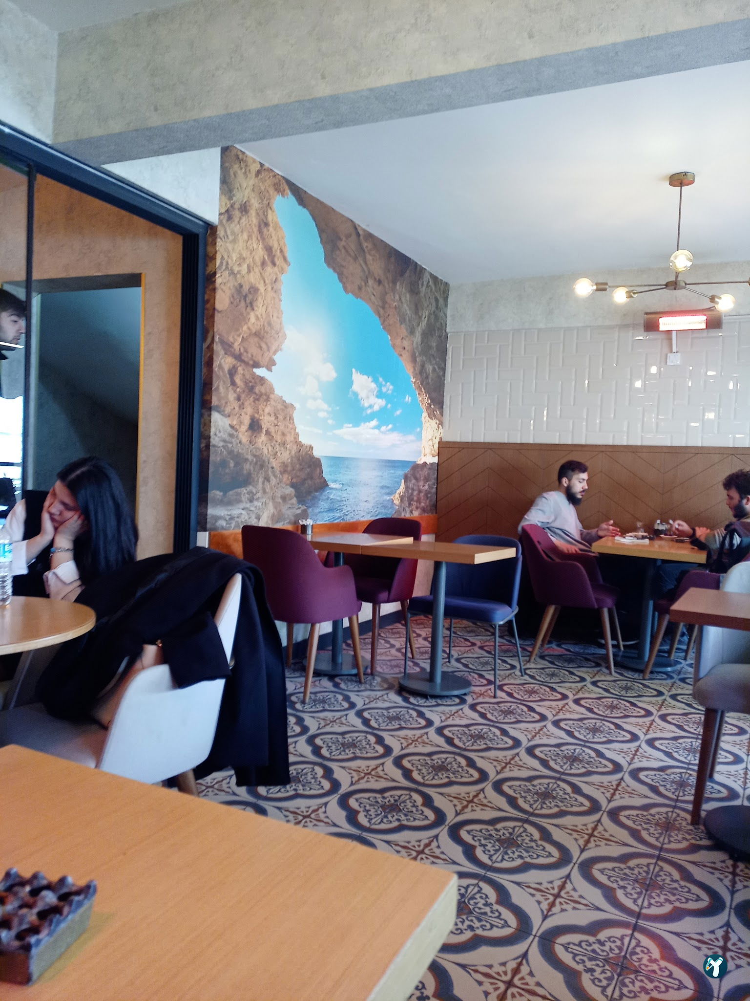 Hemhal Cafe
