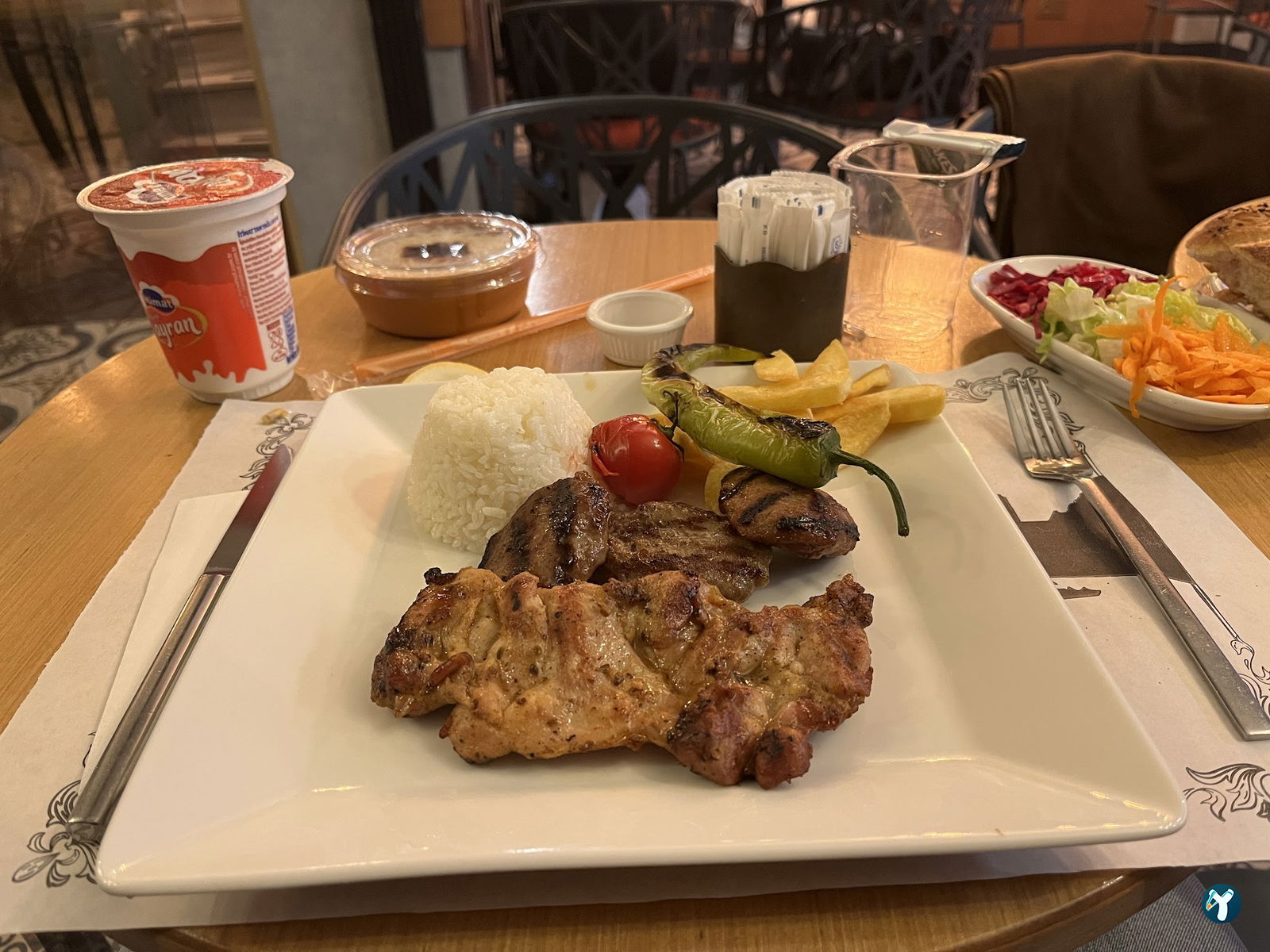 Hemhal Cafe