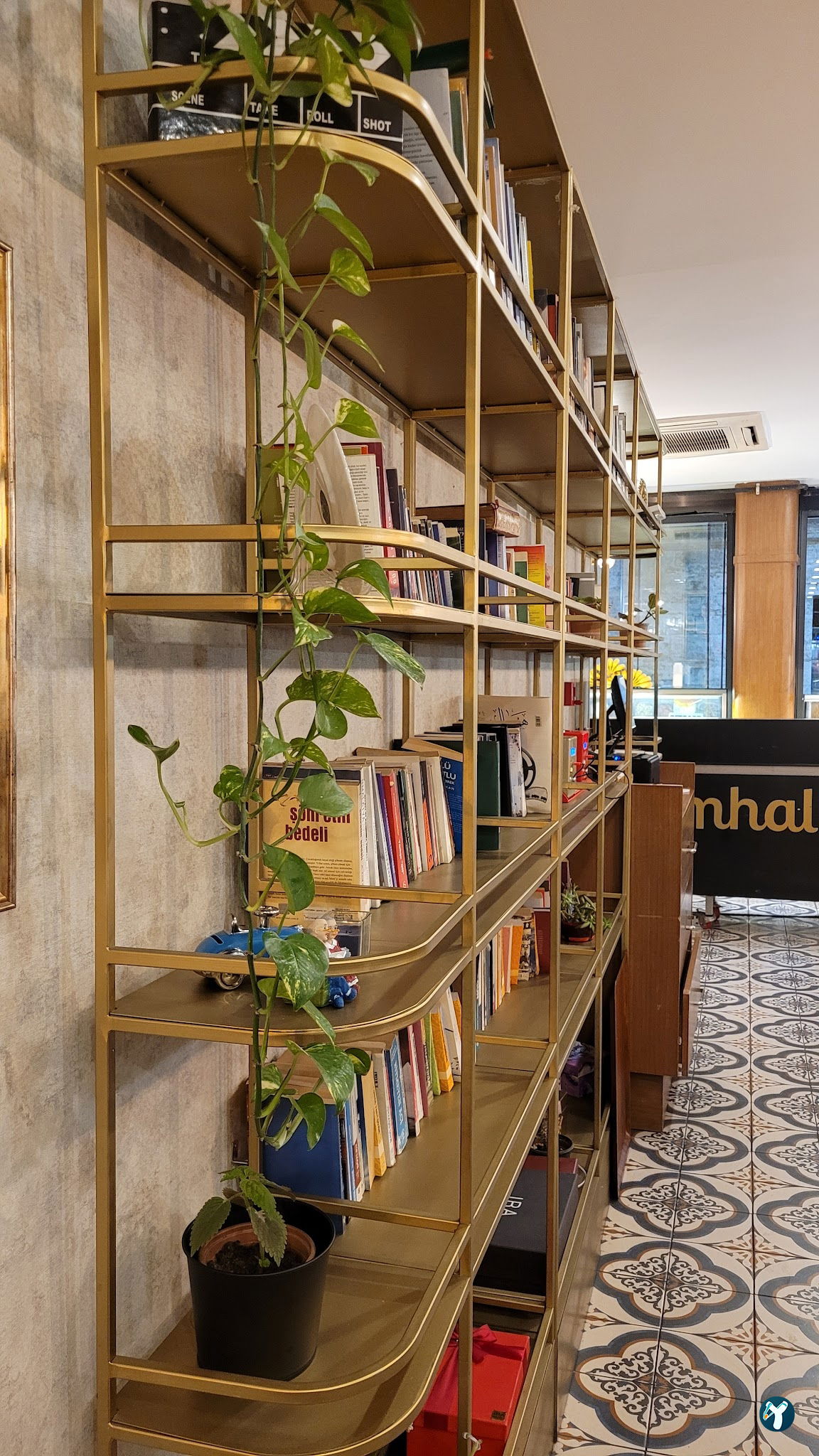 Hemhal Cafe