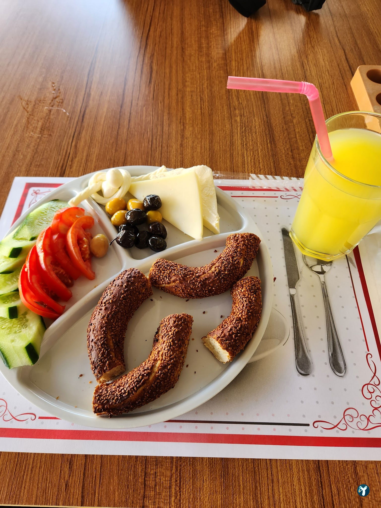 Tuna Simit & Cafe