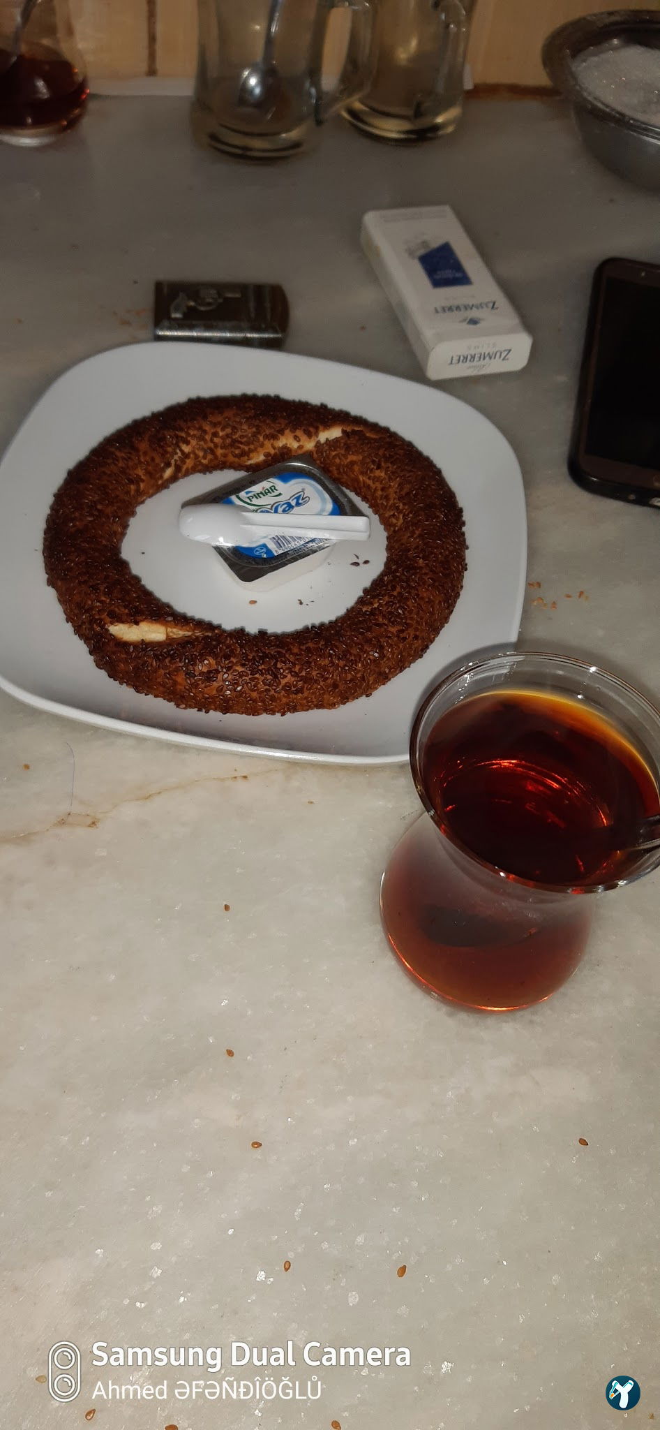 Tuna Simit & Cafe