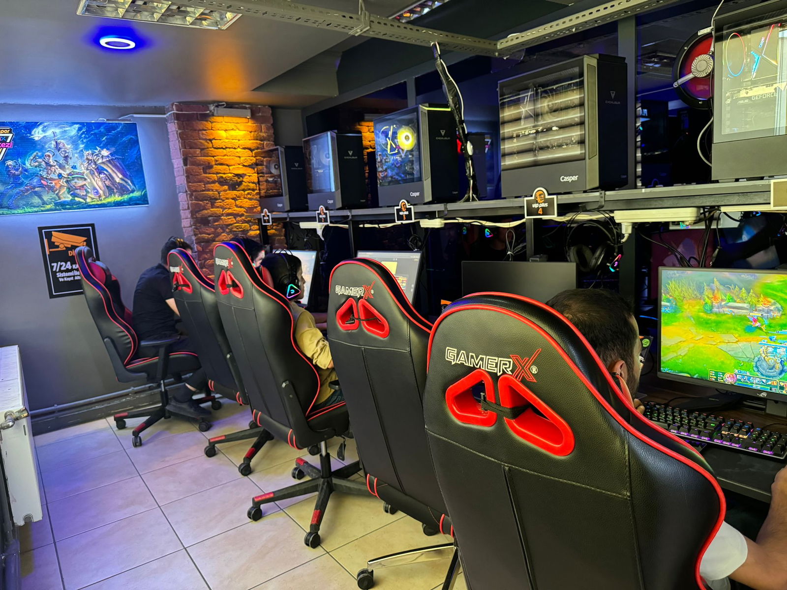 Bin-If E-Spor Merkezi İNternet Cafe Ve Playstatıon Oyun Salonu