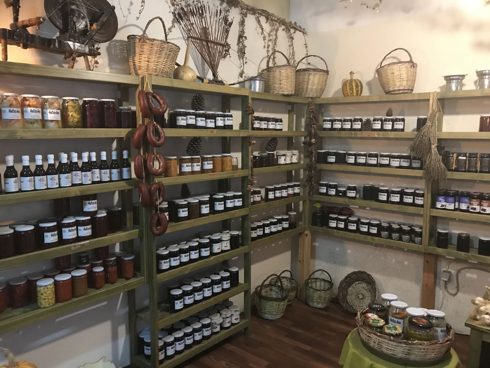 Hafize Ana Yöresel Ürünler Ve Manda Yoğurdu