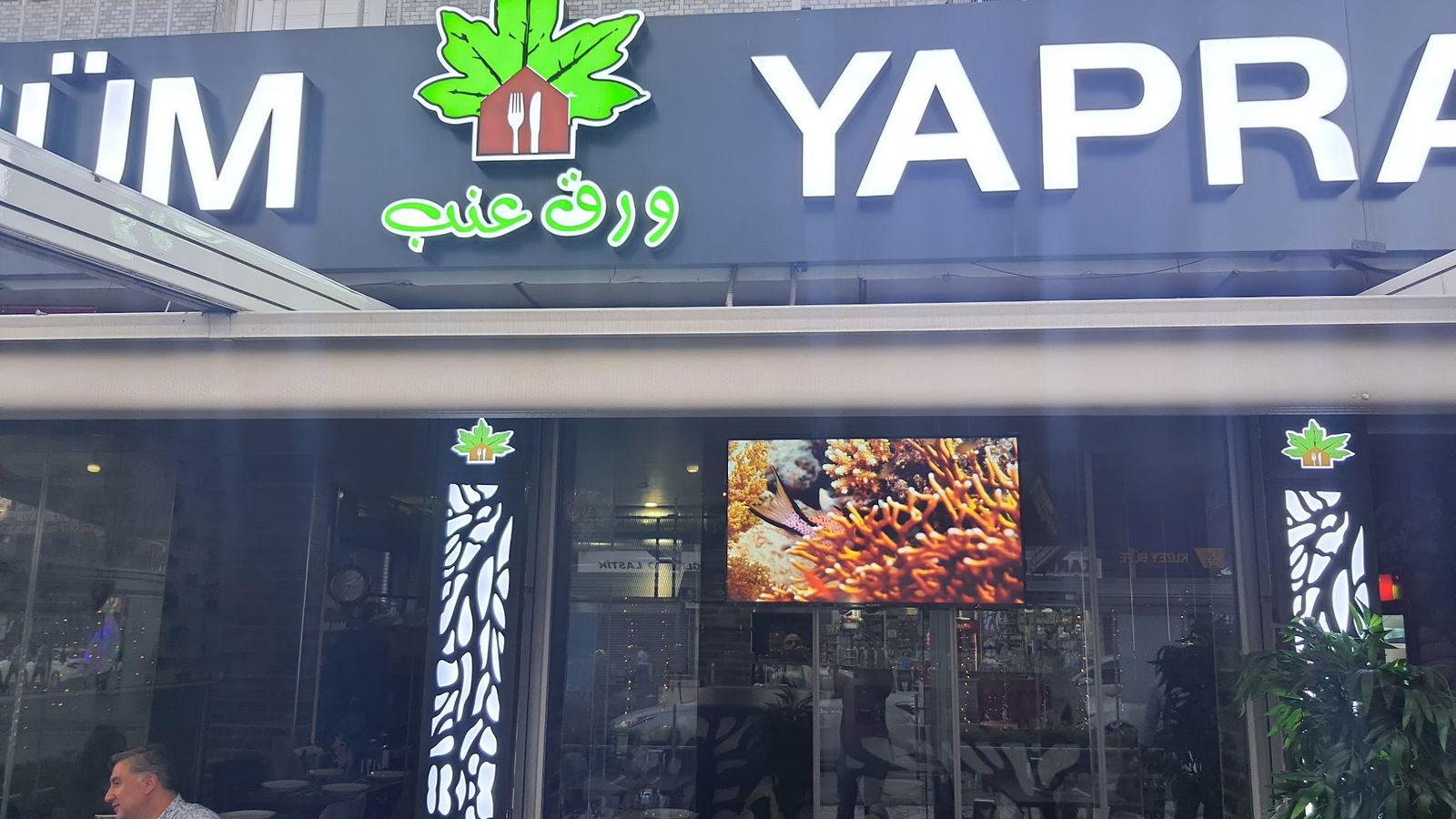 Üzüm Yaprağı Cafe