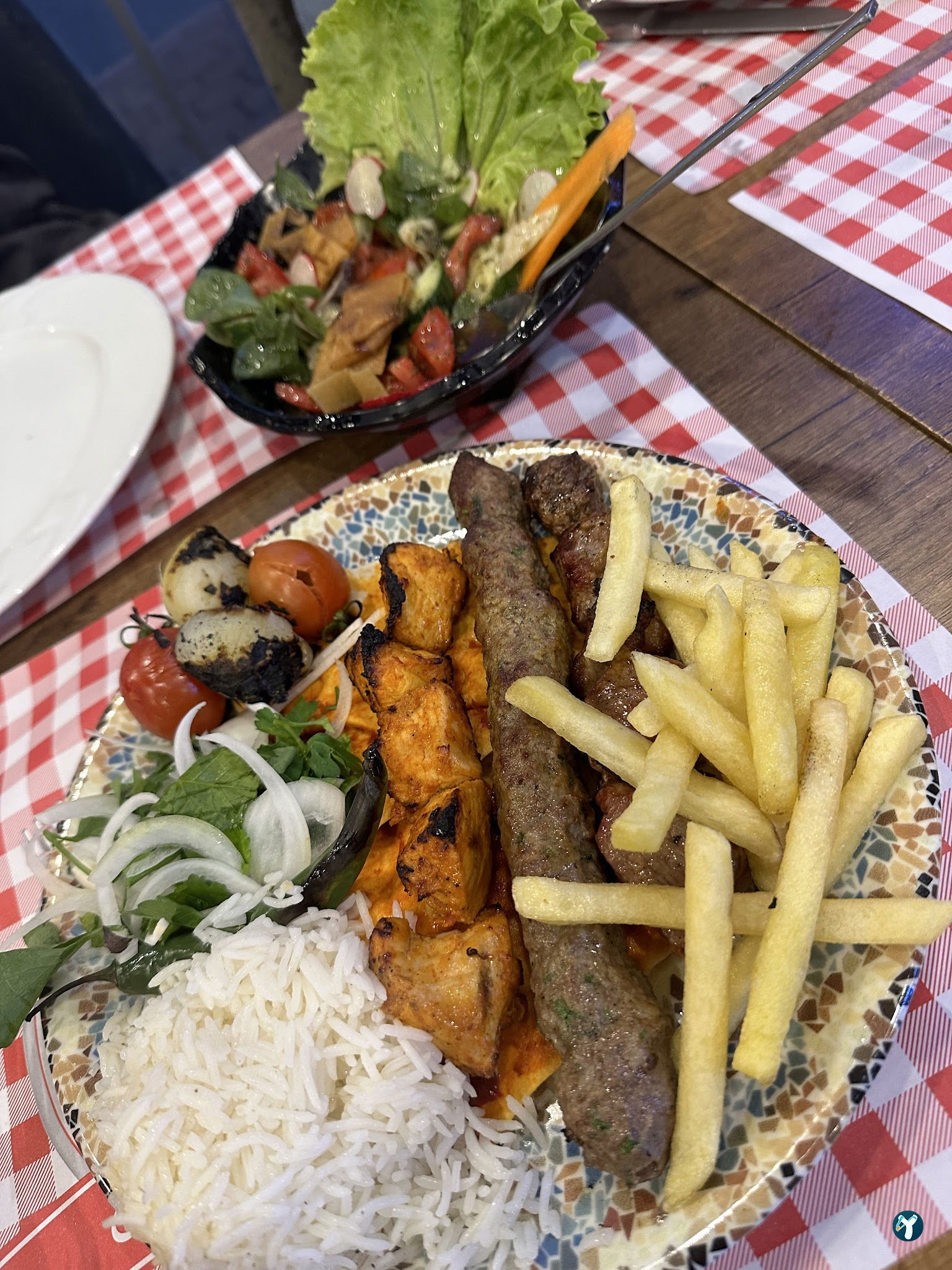 Üzüm Yaprağı Cafe