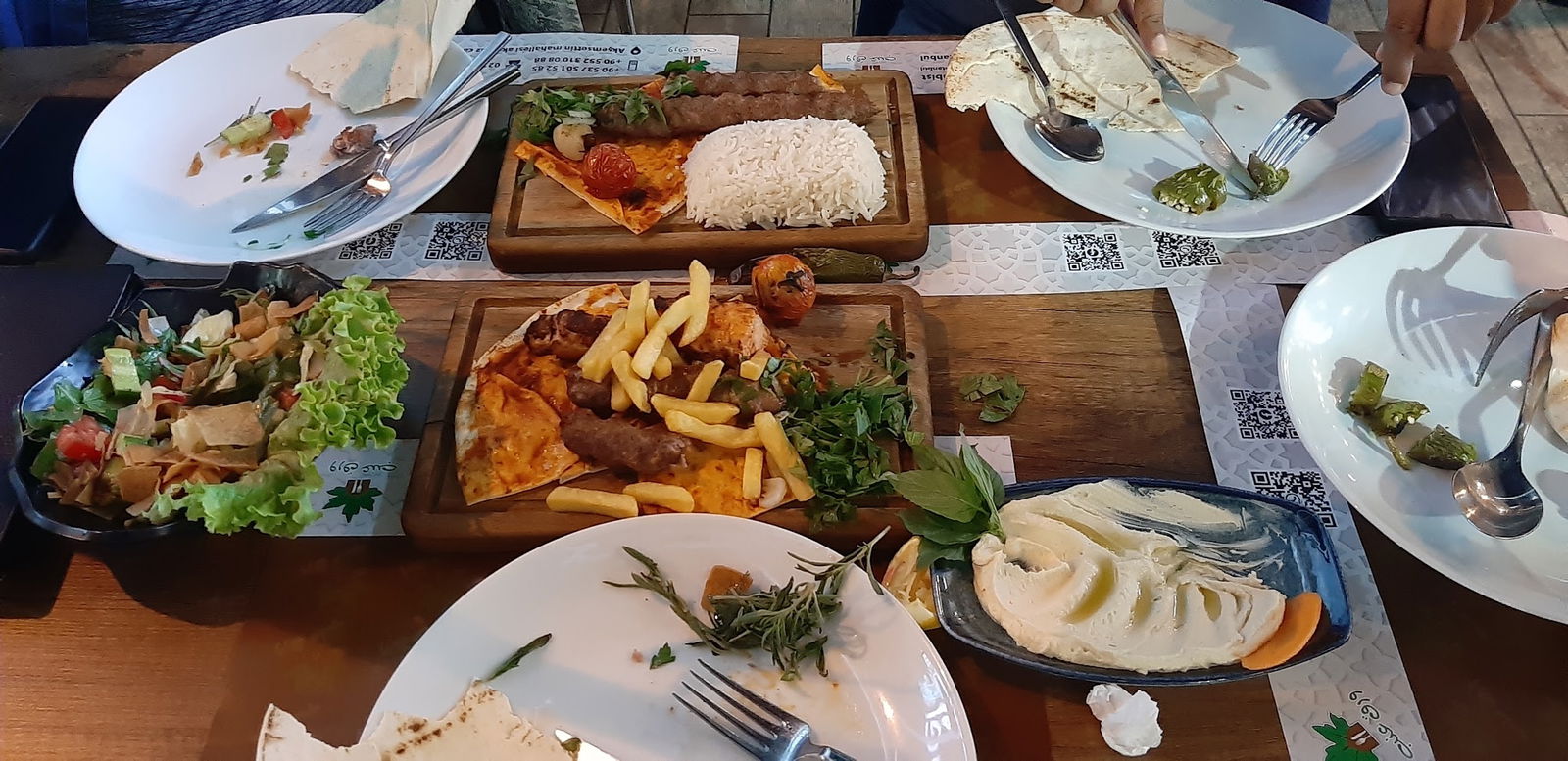 Üzüm Yaprağı Cafe