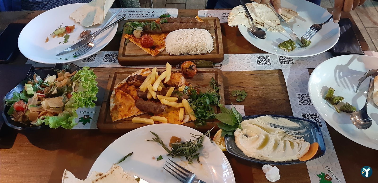 Üzüm Yaprağı Cafe