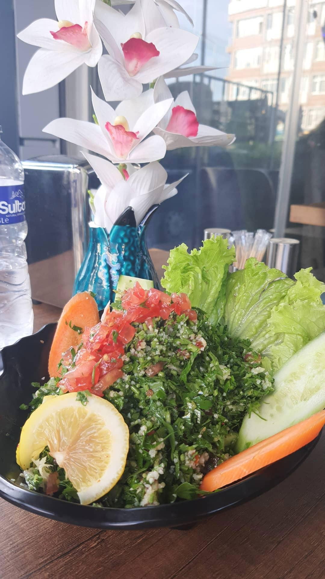 Üzüm Yaprağı Cafe