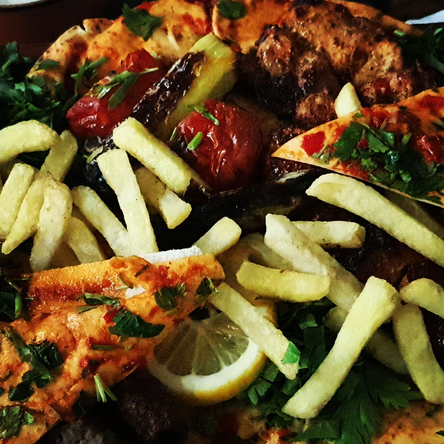 Üzüm Yaprağı Cafe