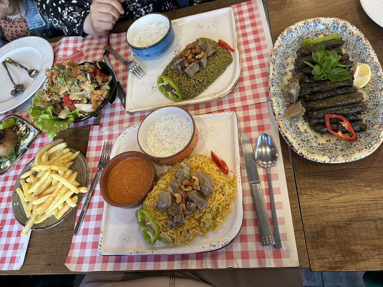 Üzüm Yaprağı Cafe