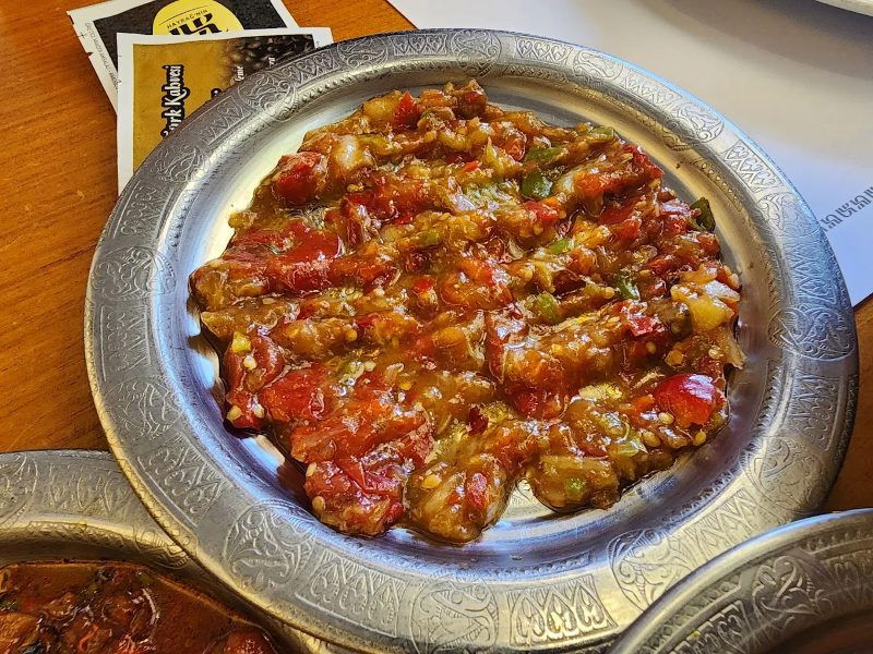 Urfalı Hayrağ'nın Yeri