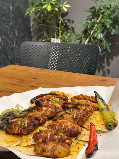 Köz Biber Adana Kebap