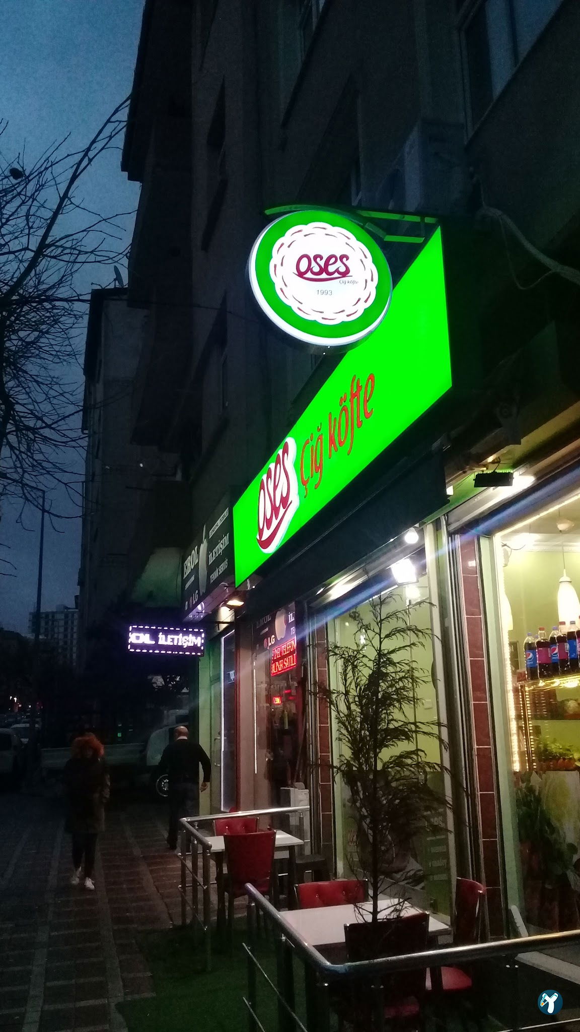 Zari̇f Çi̇ğköfte Muratpaşa