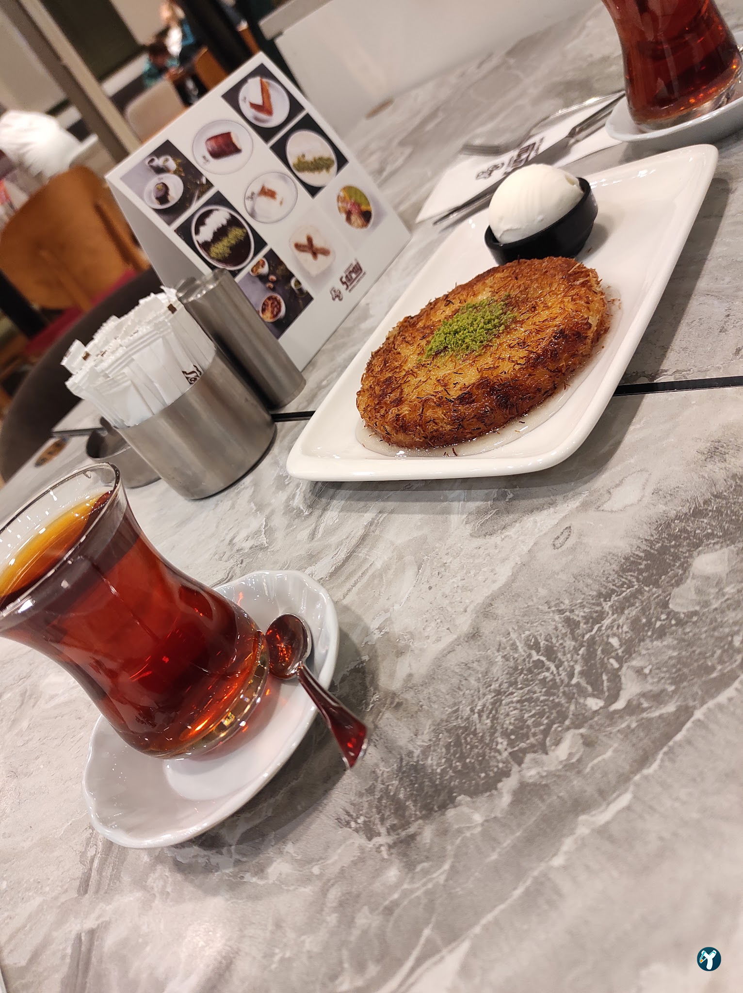 Kadıköy Saray Muhallebicileri