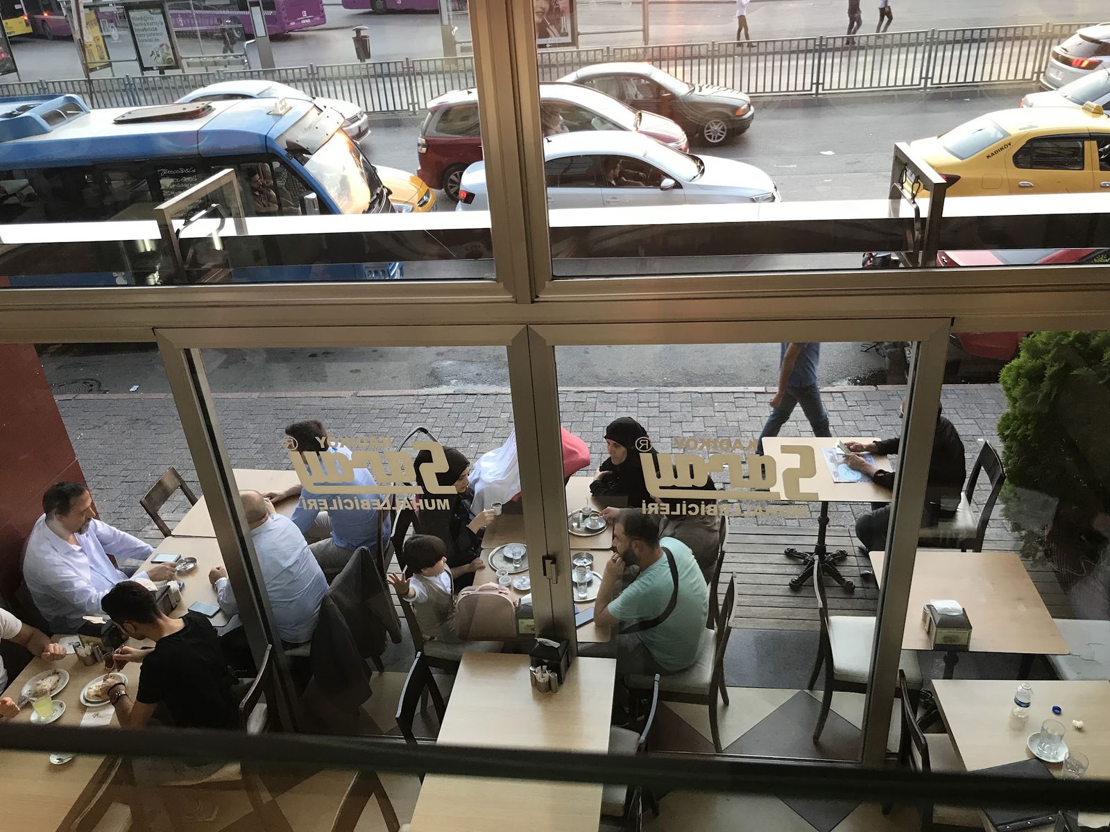 Kadıköy Saray Muhallebicileri