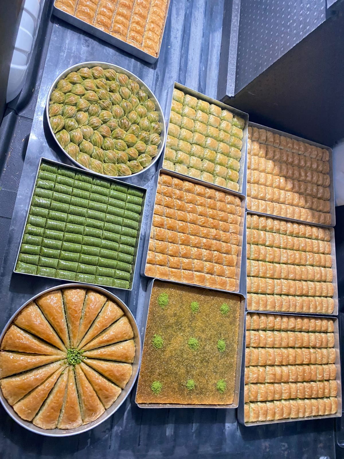 Kadıköy Saray Muhallebicileri