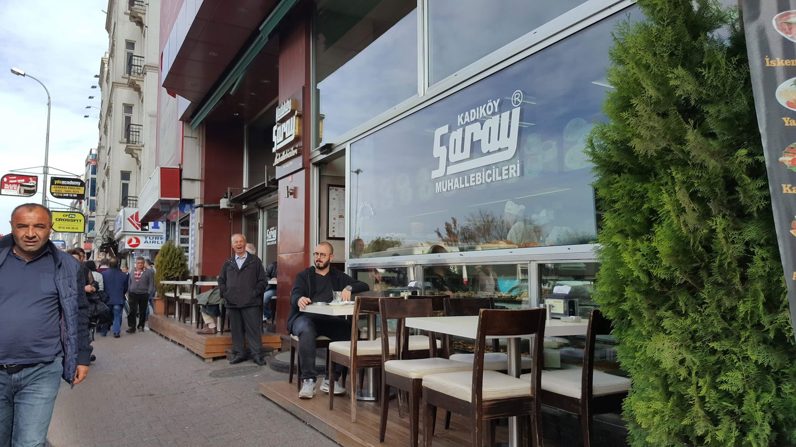 Kadıköy Saray Muhallebicileri