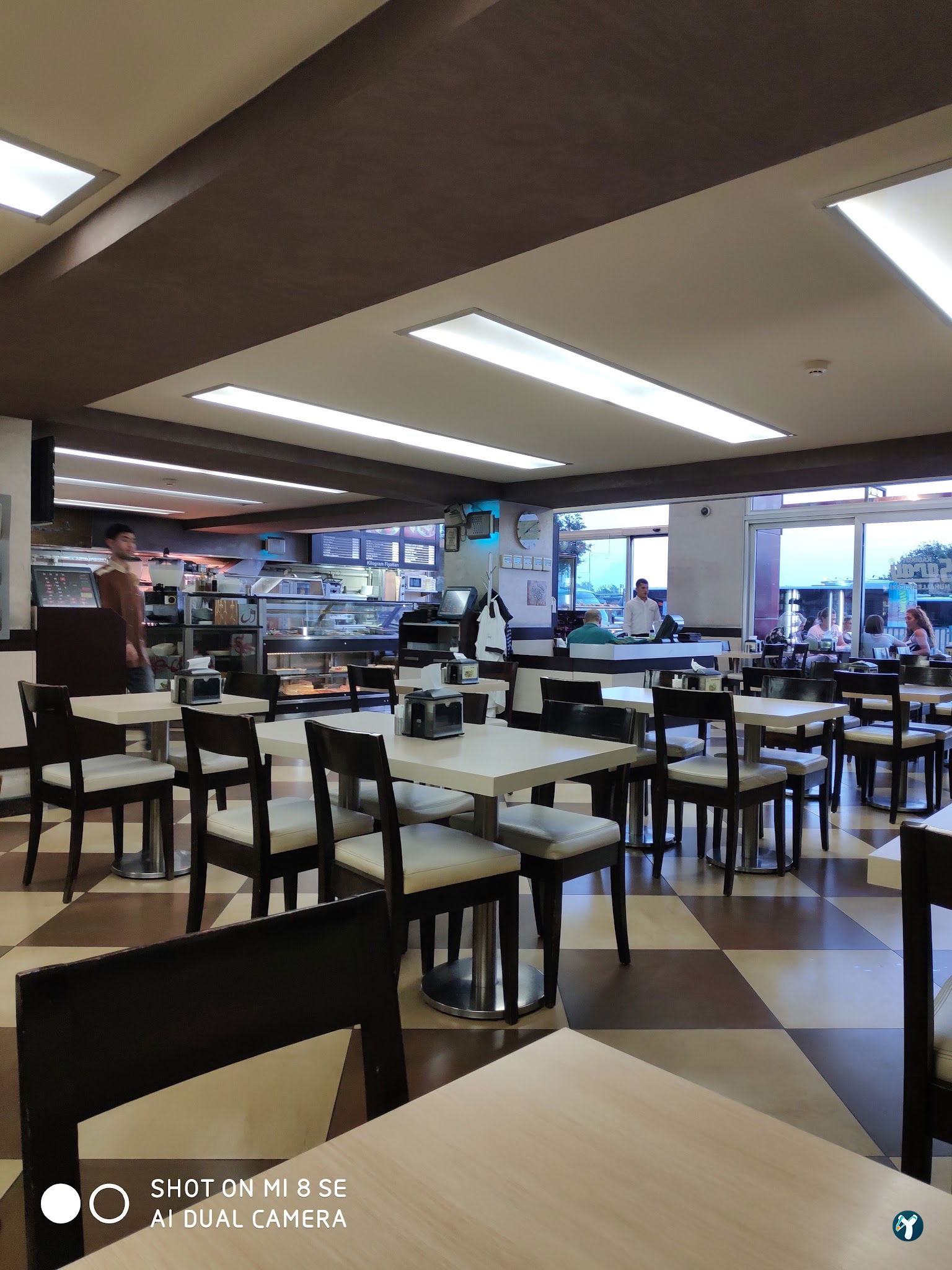 Kadıköy Saray Muhallebicileri