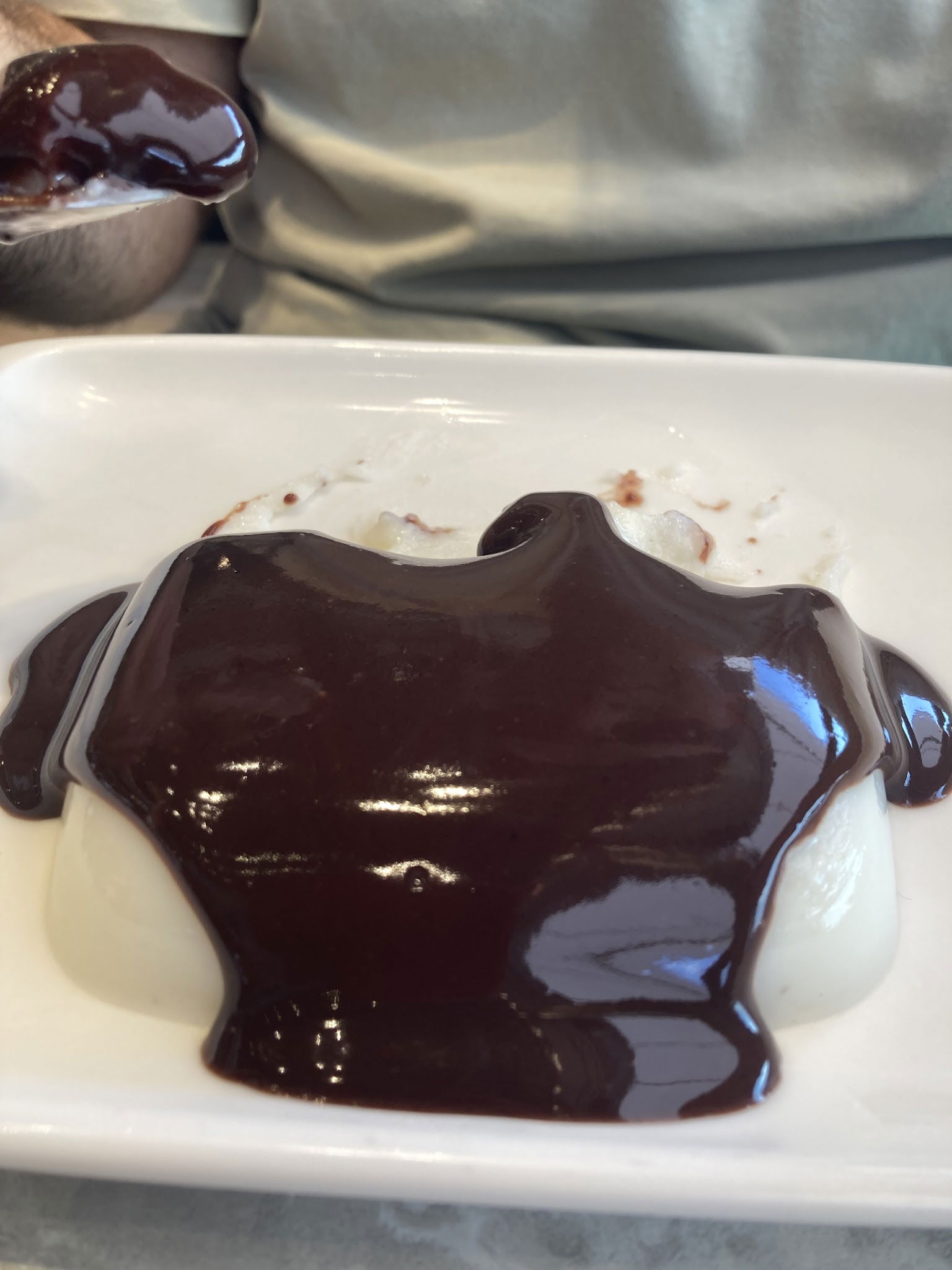 Kadıköy Saray Muhallebicileri