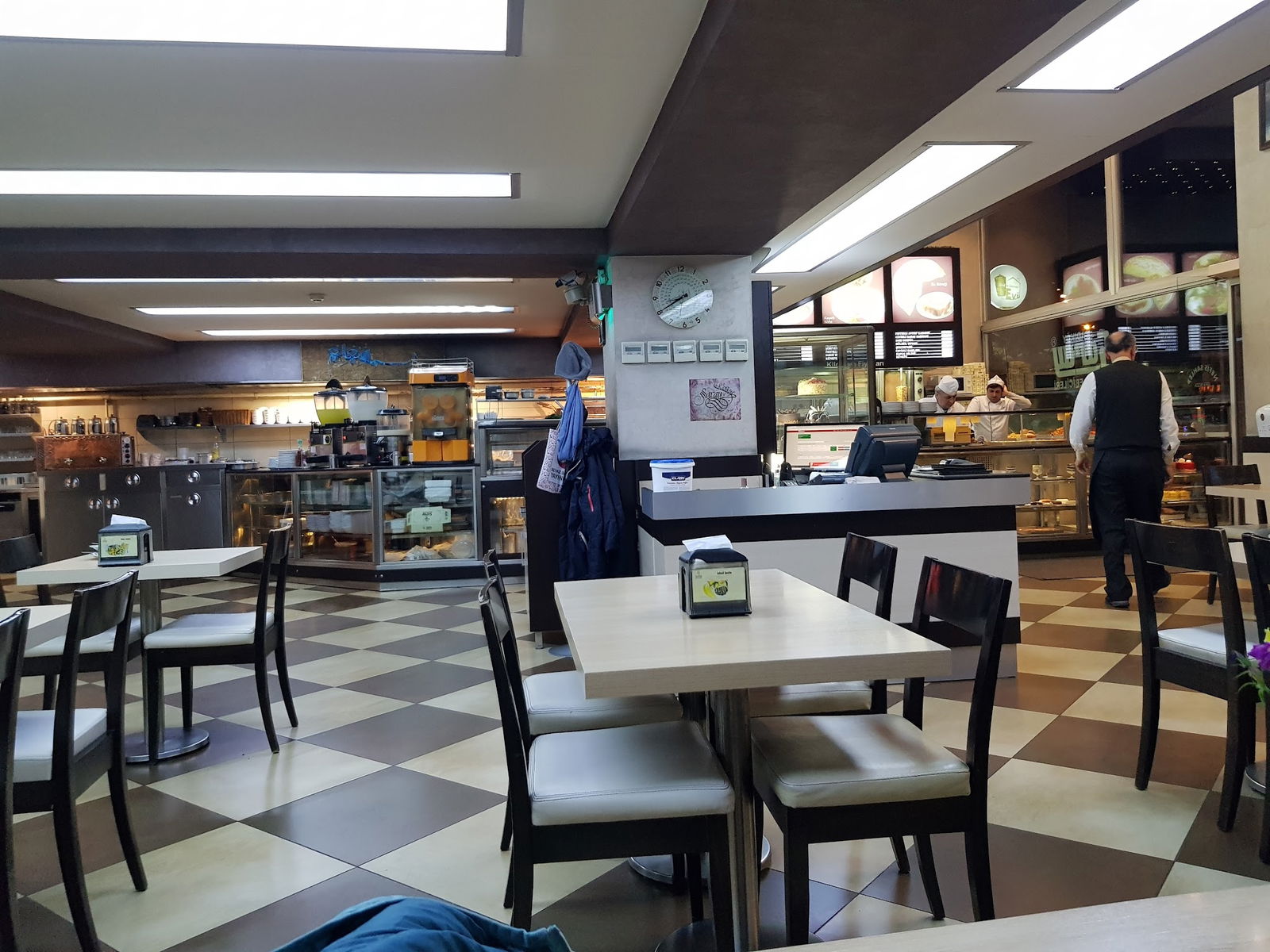 Kadıköy Saray Muhallebicileri