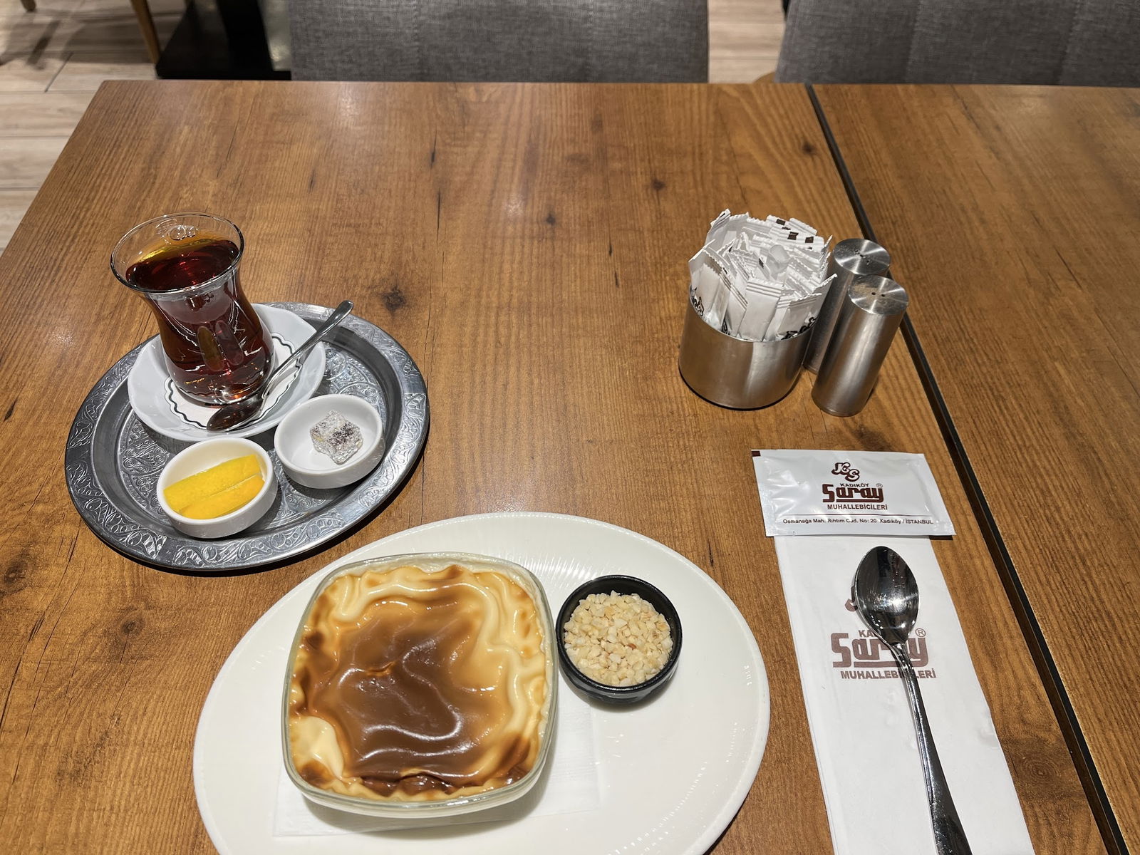 Kadıköy Saray Muhallebicileri