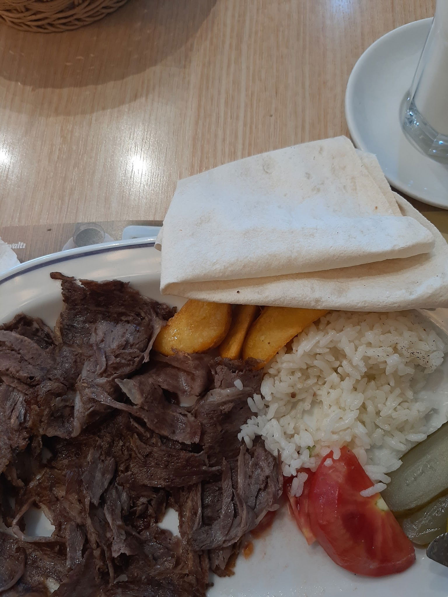 Kadıköy Saray Muhallebicileri