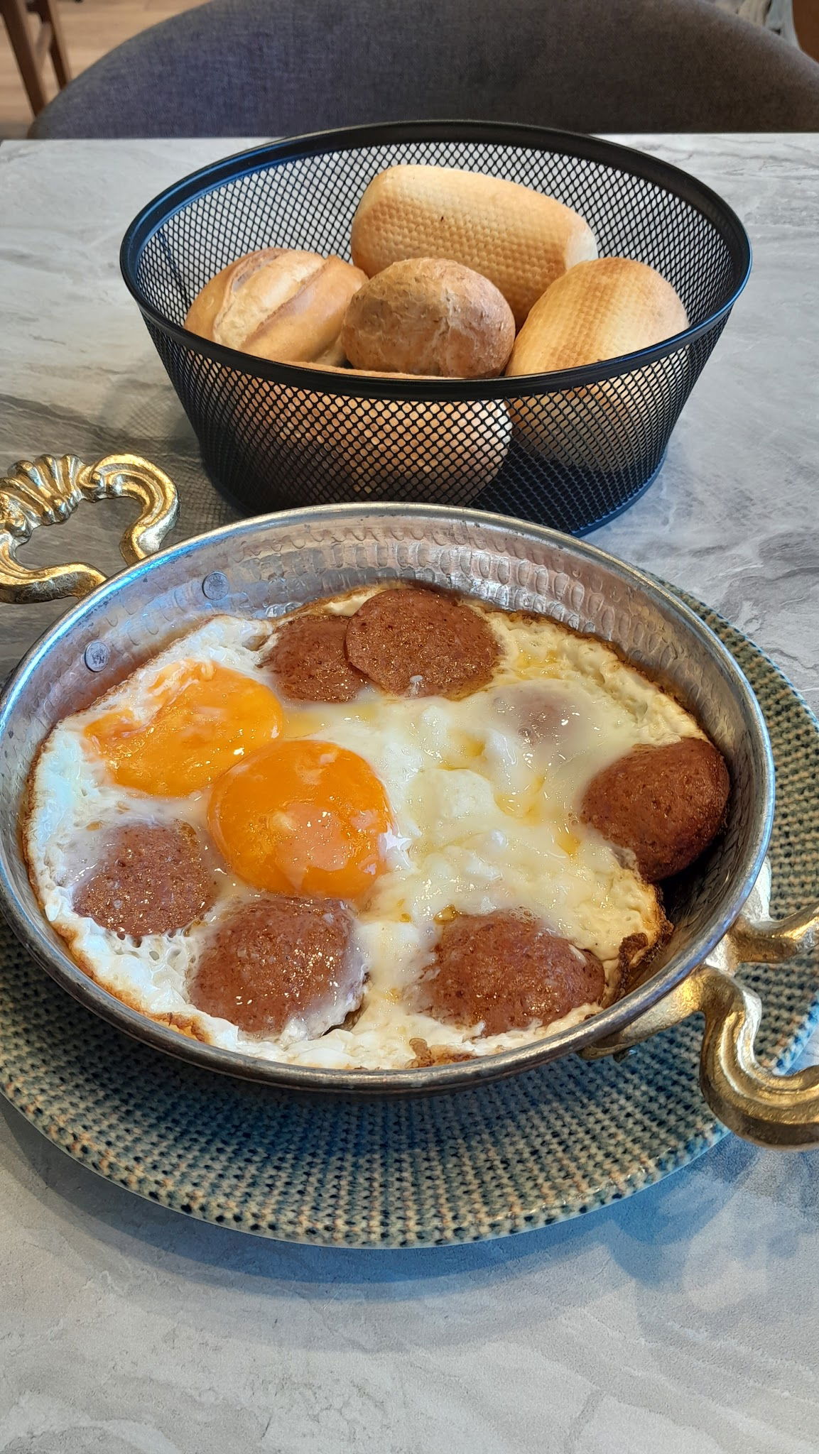 Kadıköy Saray Muhallebicileri