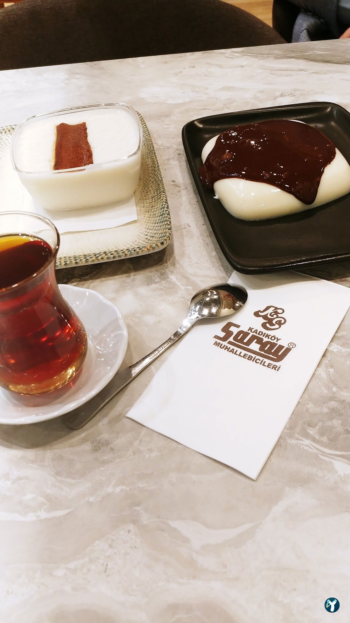Kadıköy Saray Muhallebicileri