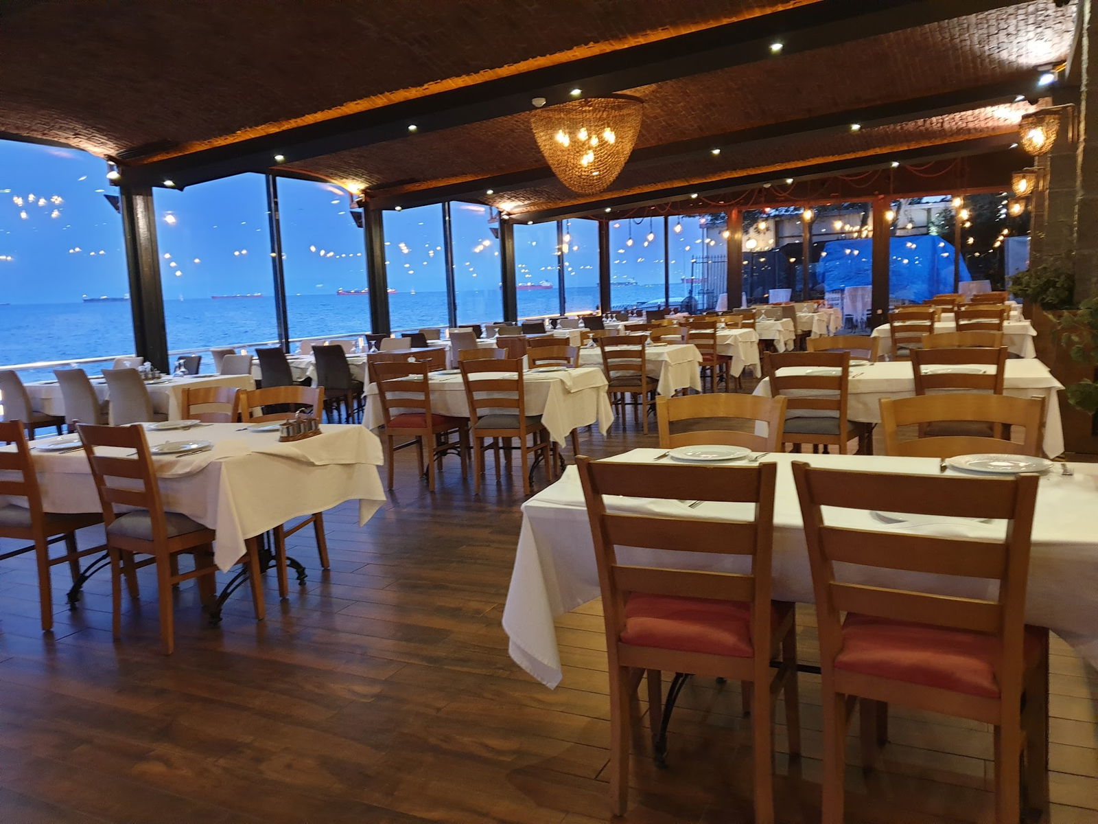 Manzara Restaurant