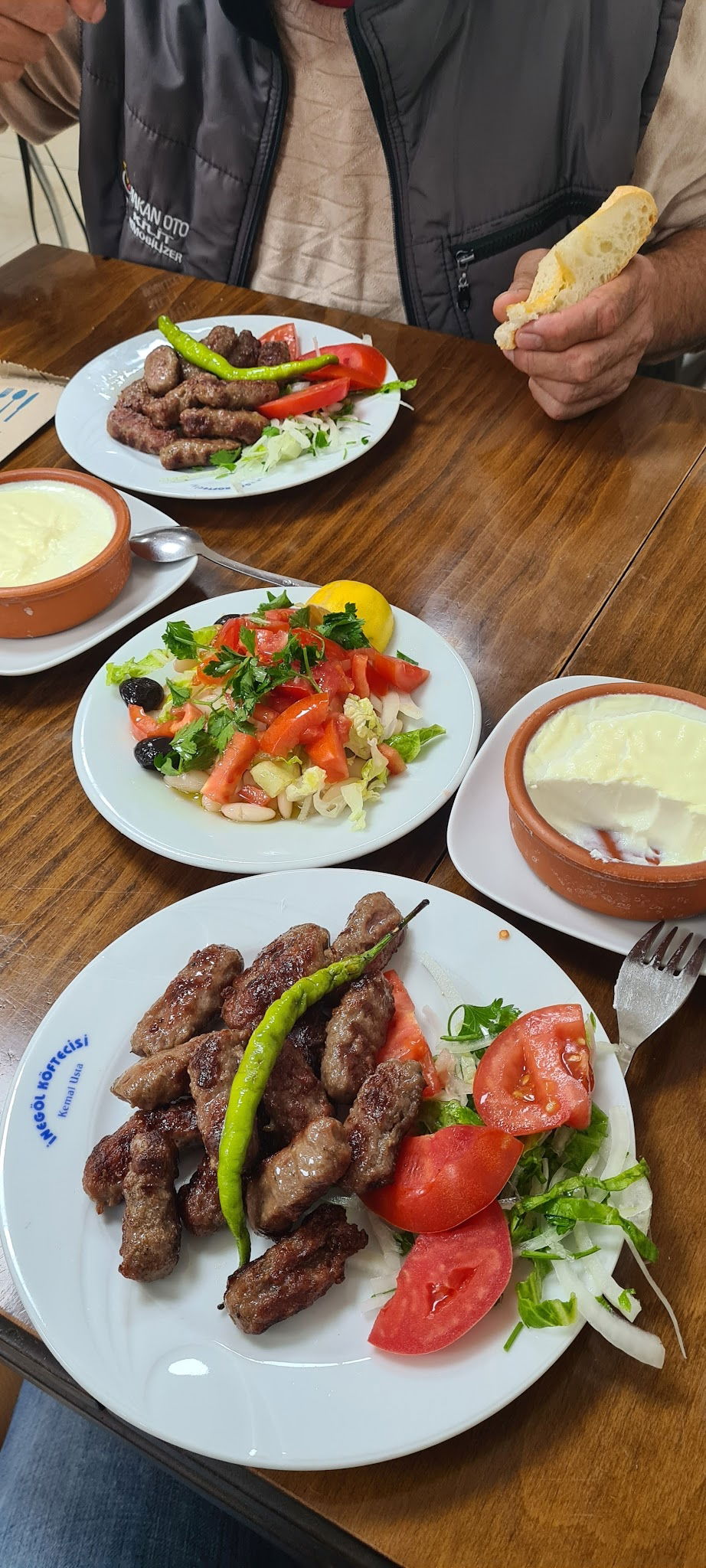 İnegöl Köftecisi Kemal Usta