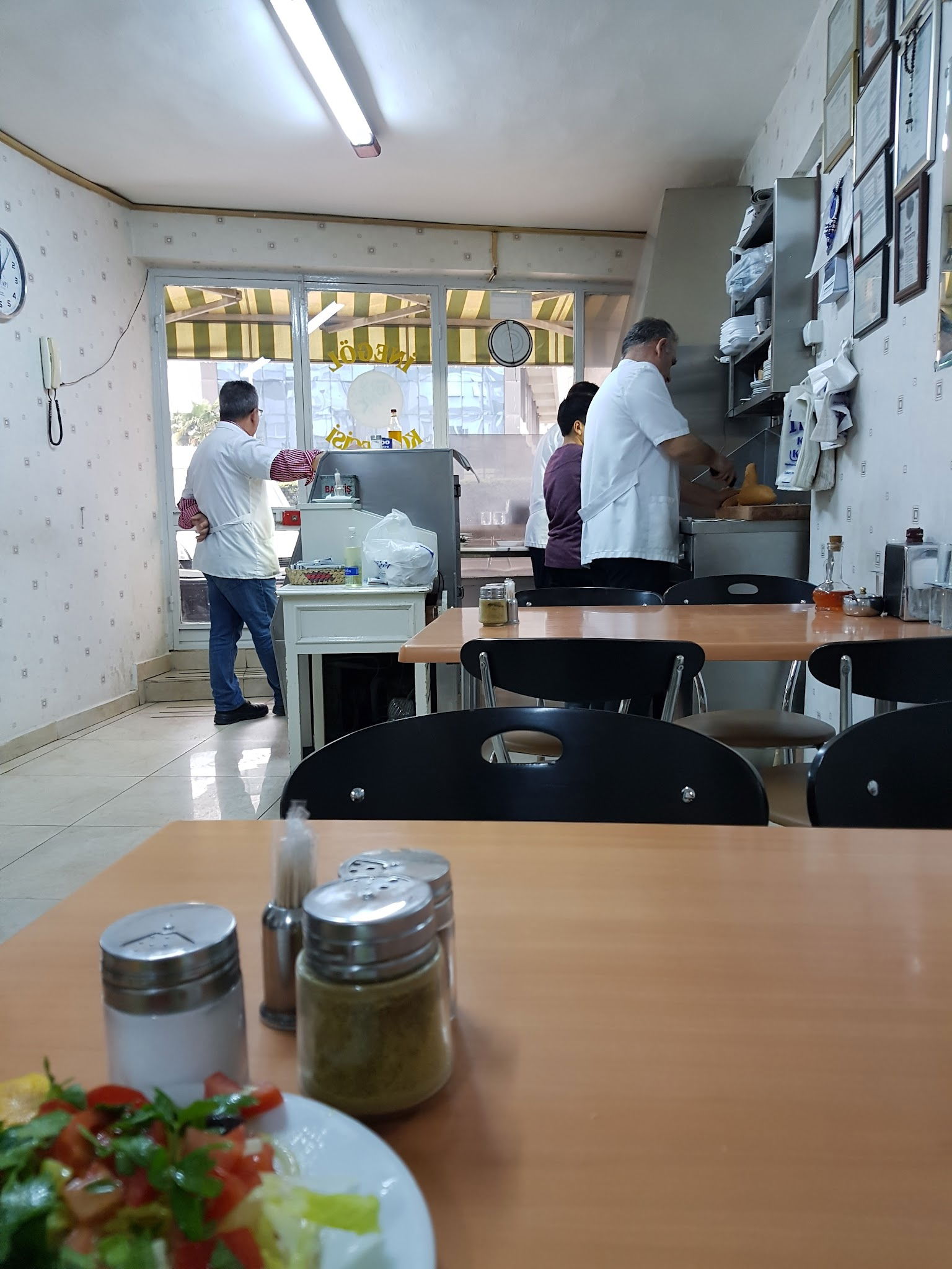 İnegöl Köftecisi Kemal Usta